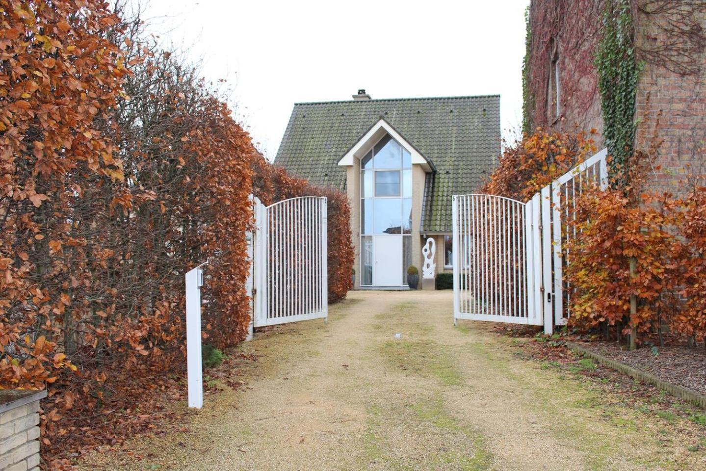 Photo 21