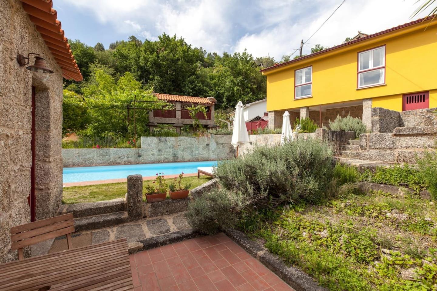 Casa do Eido - sustainable living & nature experiences Gerês