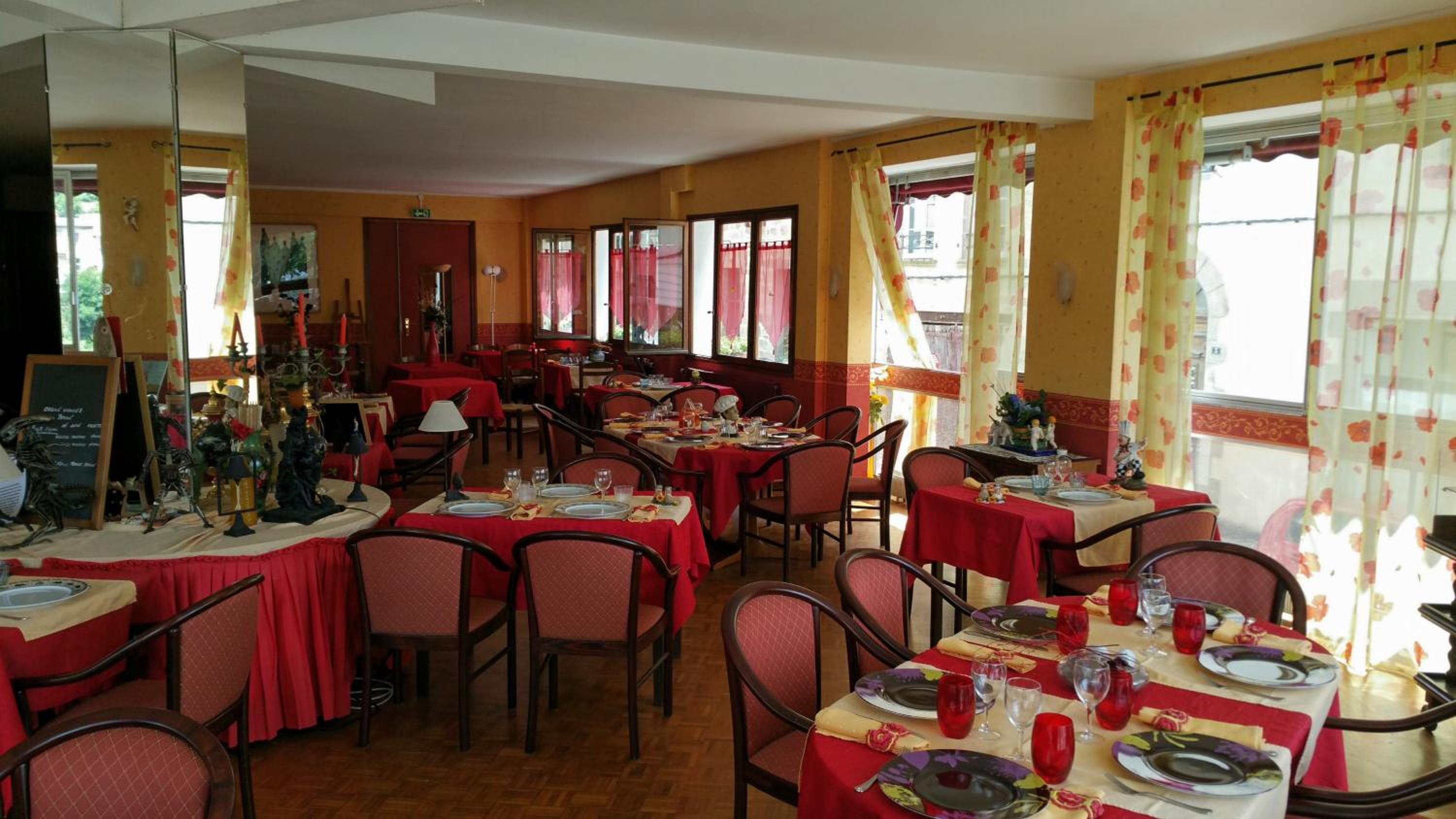 restaurant