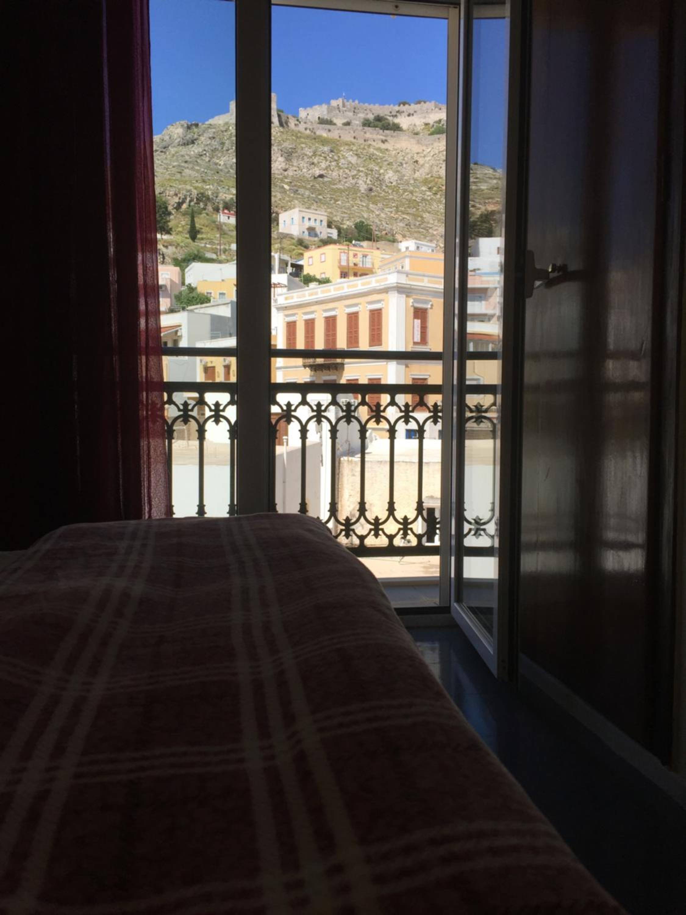 Platanos Rooms