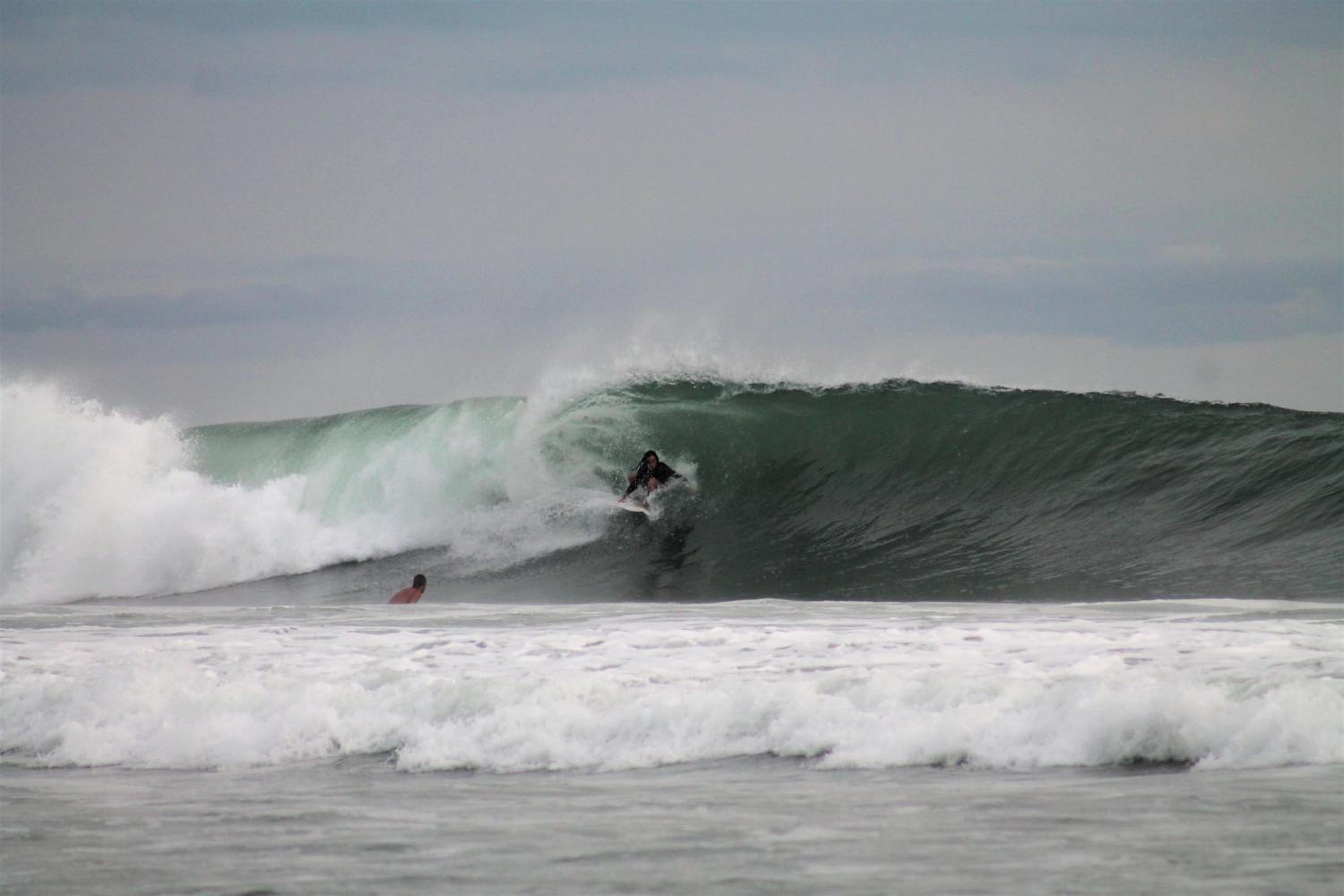 99 Surf Lodge