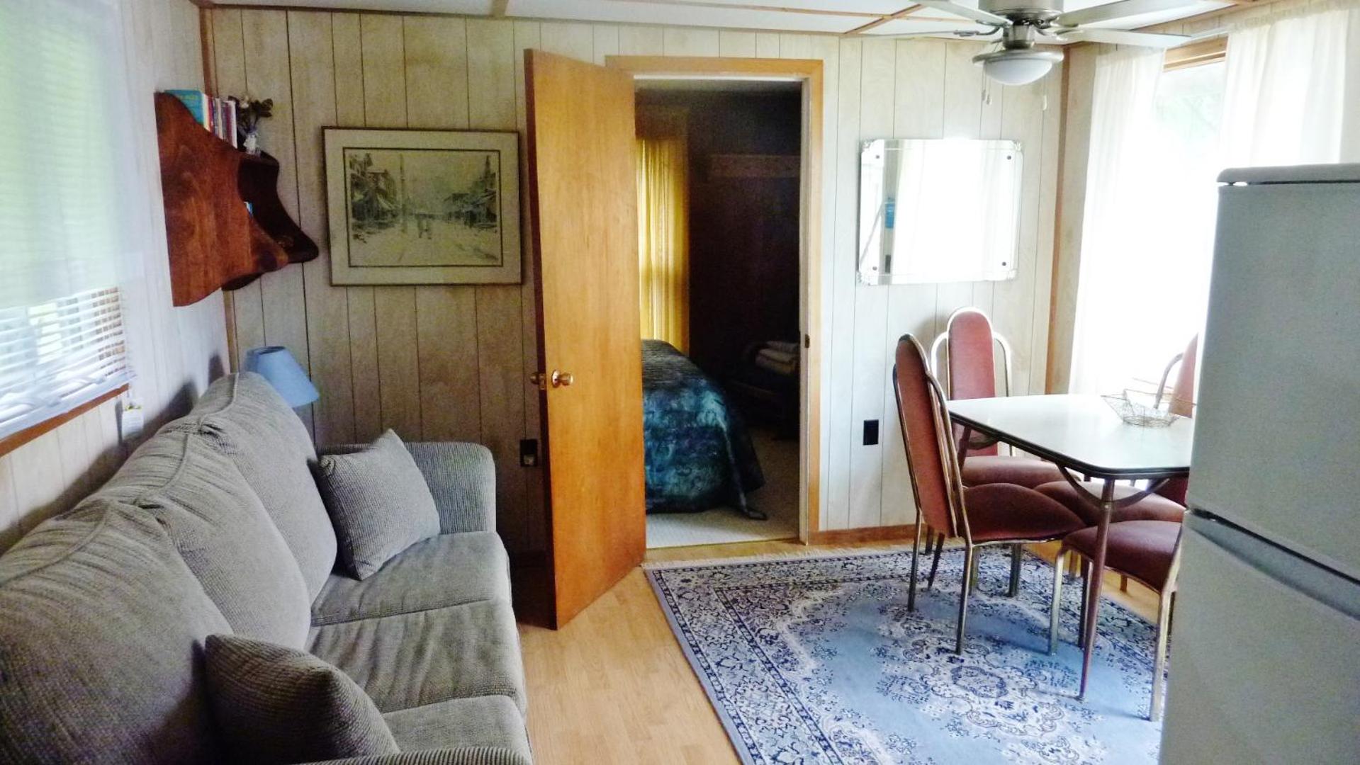 Silver Springs Cottage Resort