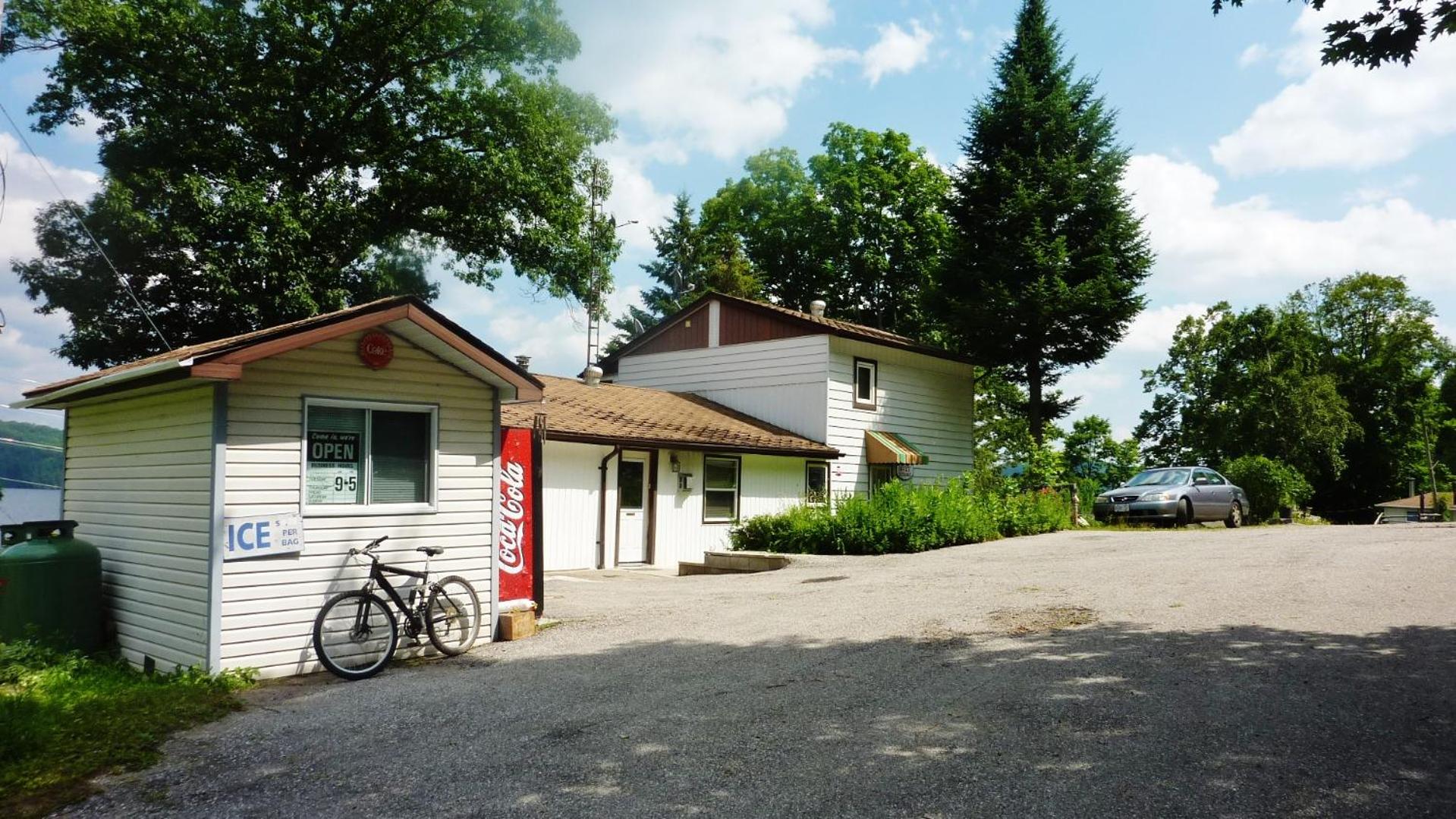 Silver Springs Cottage Resort