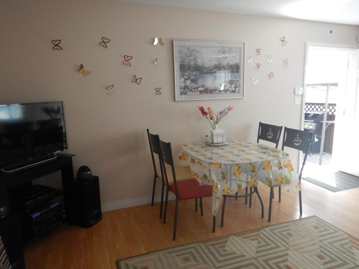 Clean Quiet Comfortable suite; Coquitlam Center