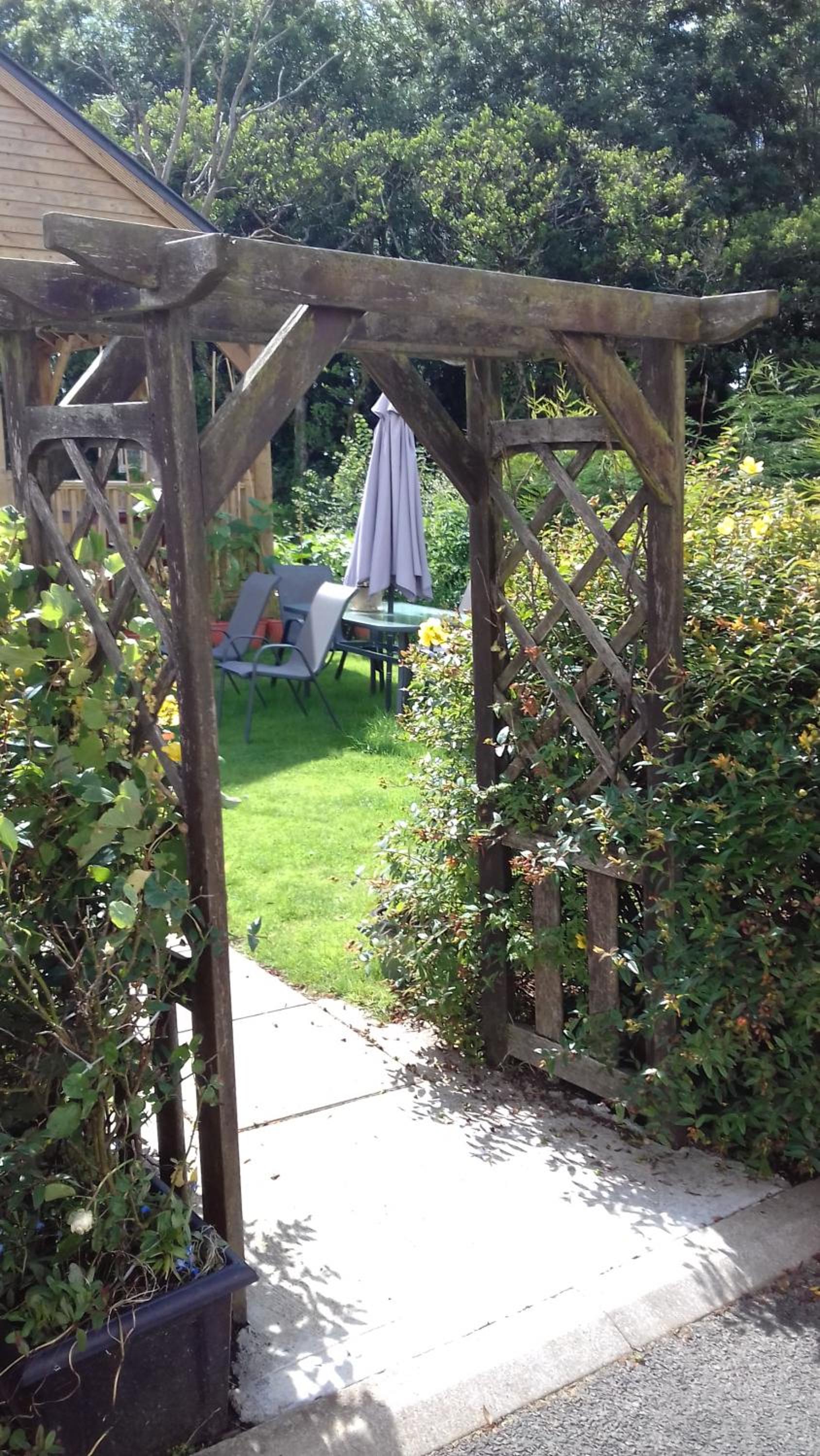 Photo 6