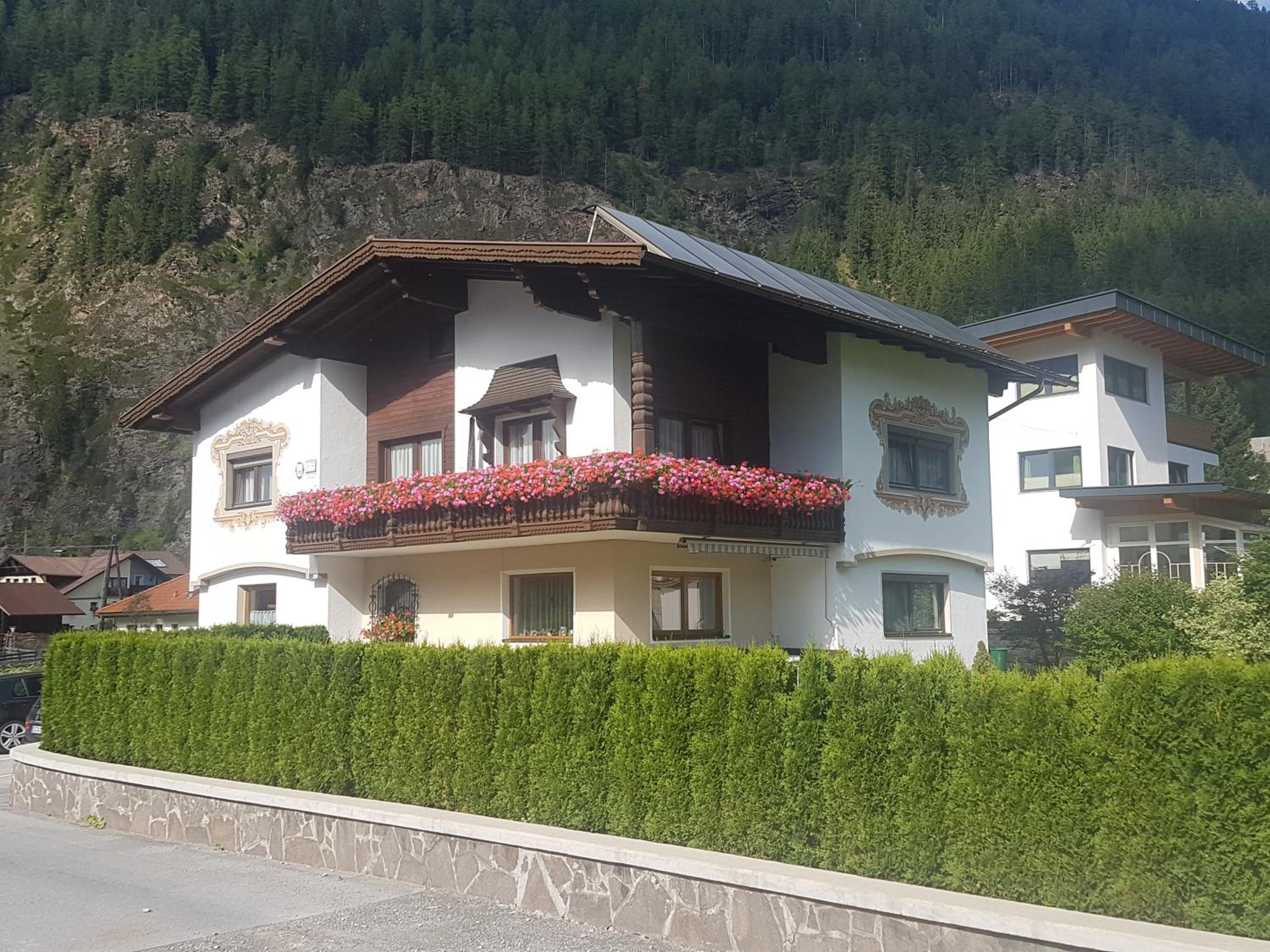 Ferienwohnungen Plattner view 3