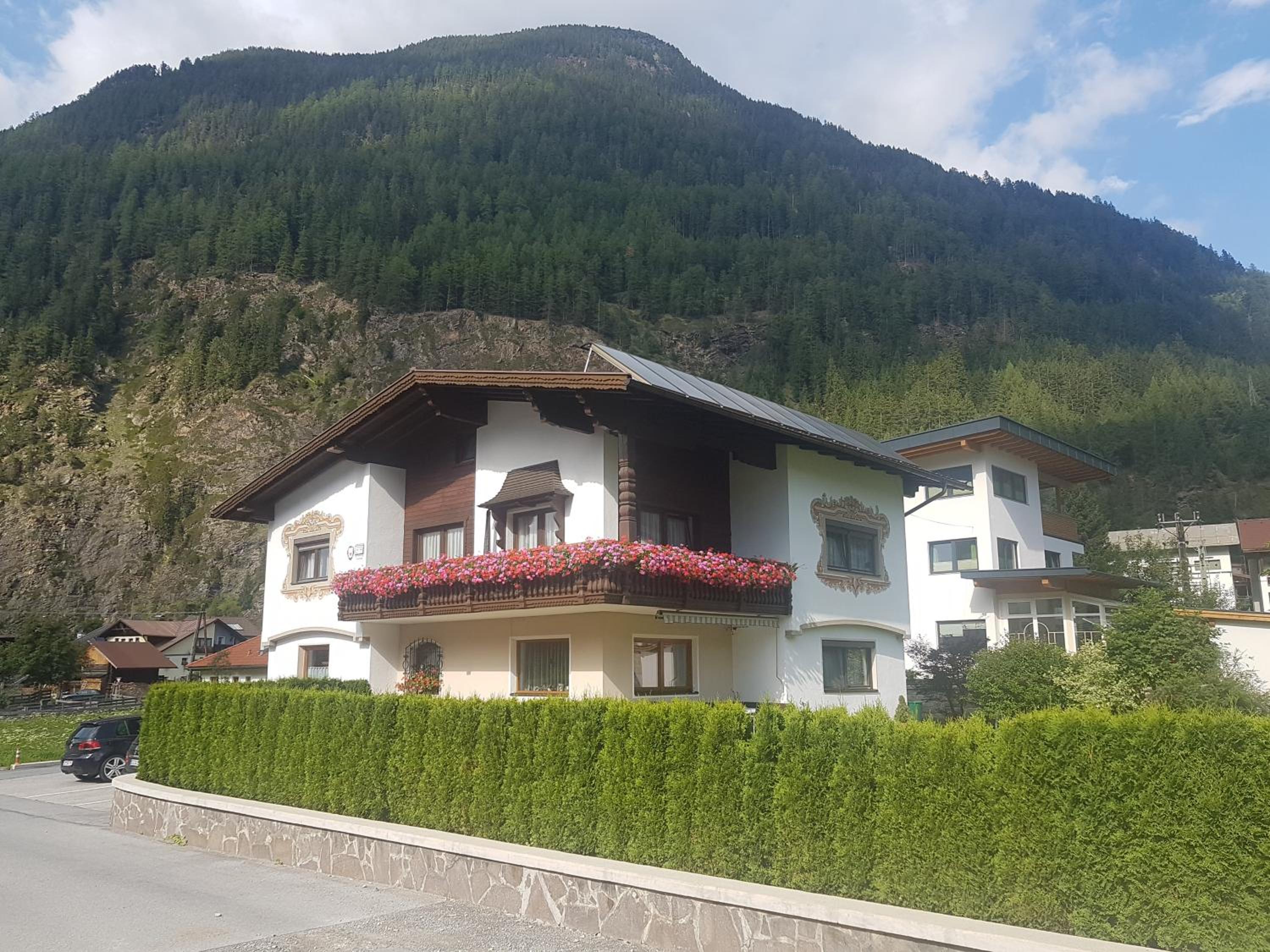 Ferienwohnungen Plattner view 5