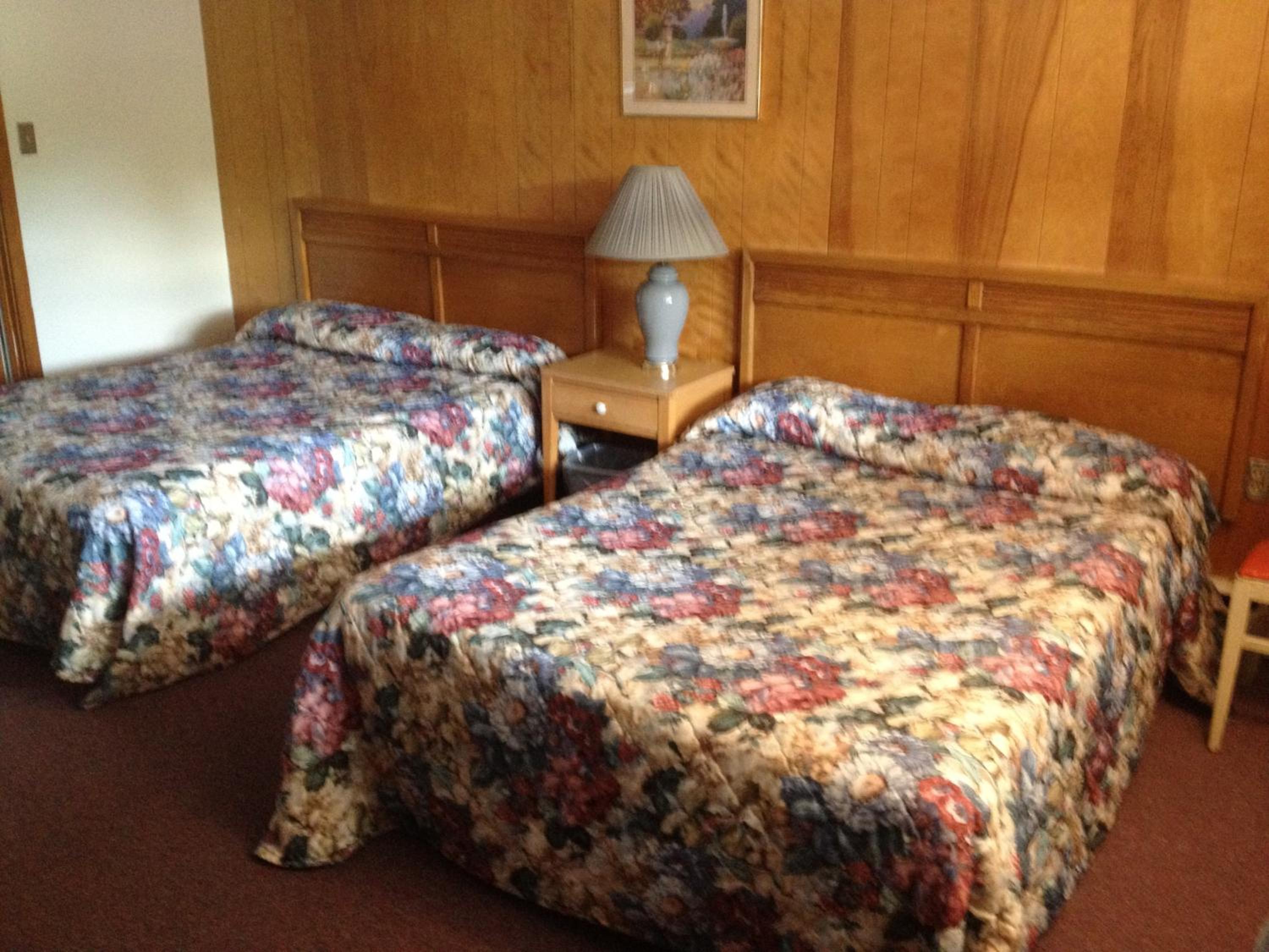 Northern Peaks Motor Inn