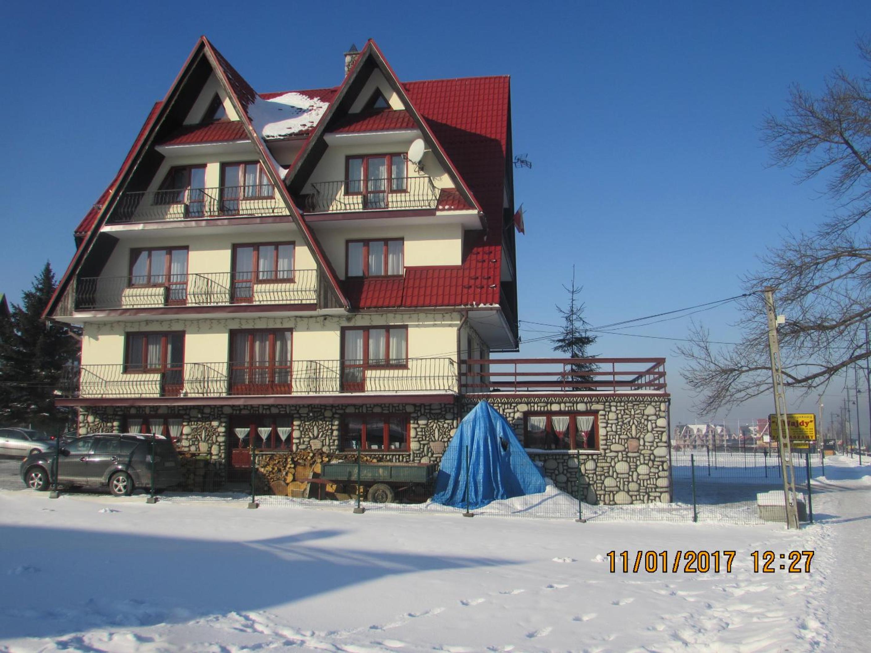 Photo 6