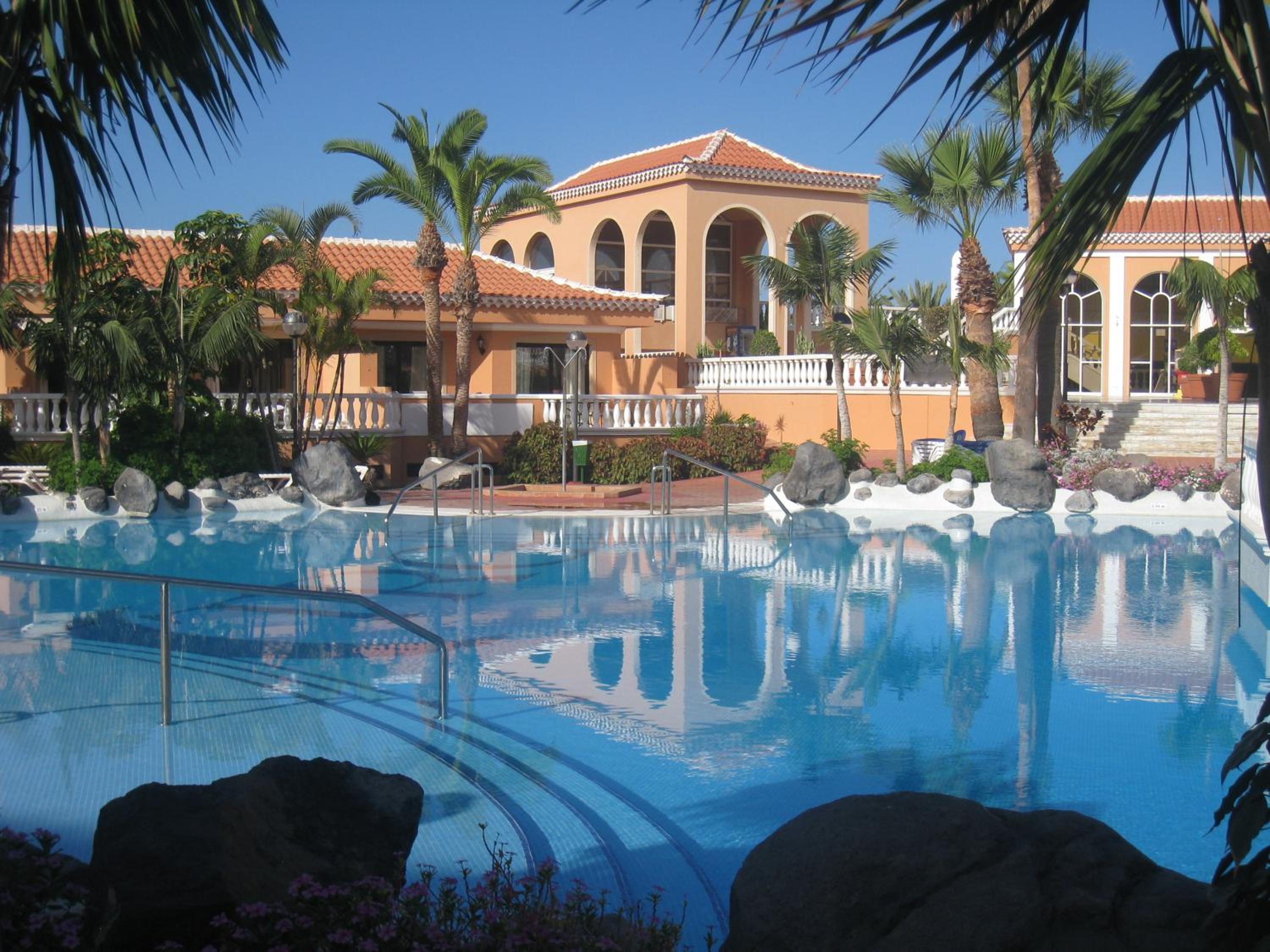 Tenerife Royal Gardens - Viviendas Vacacionales en Playa de las Americas