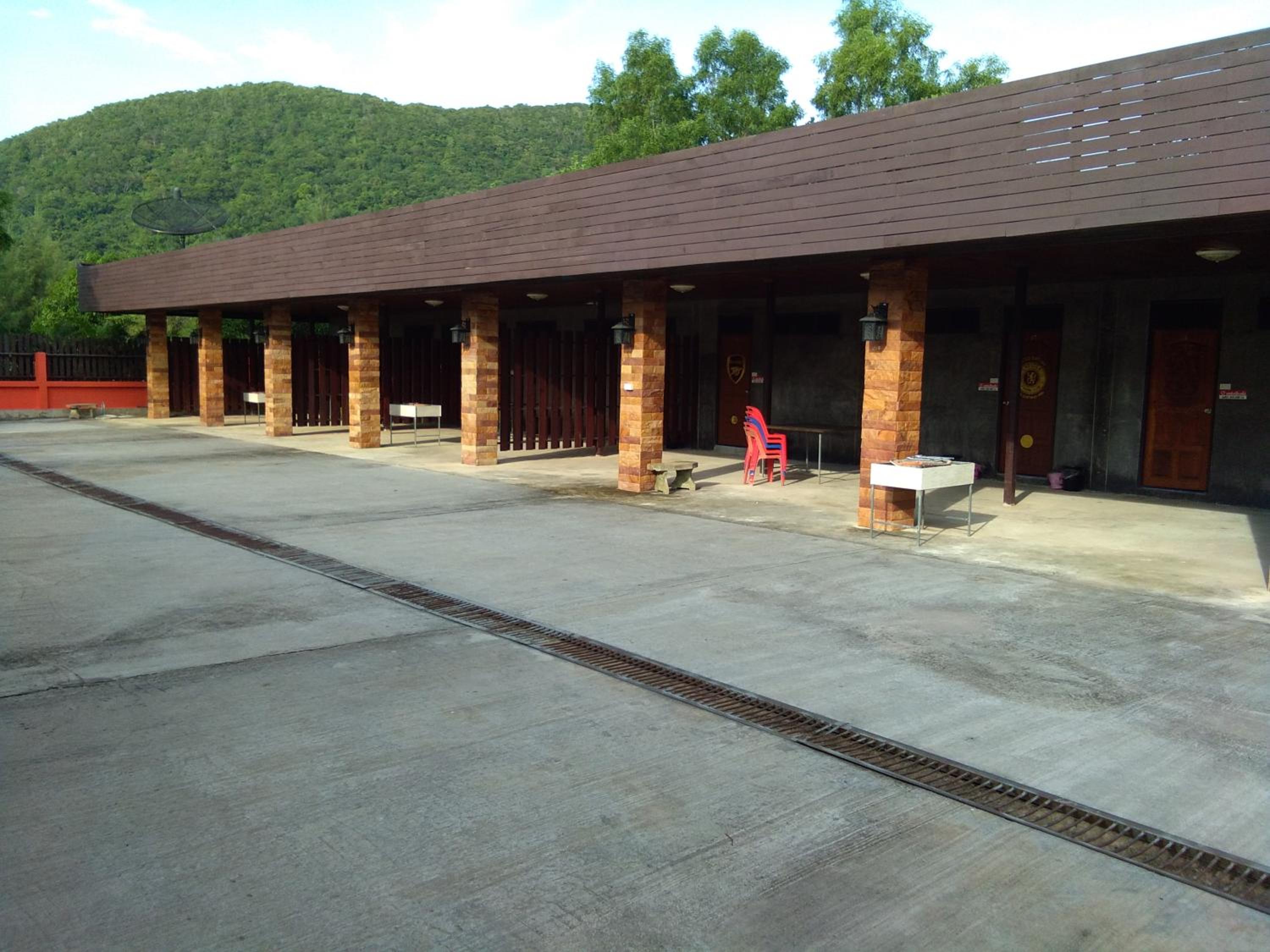 Pooma Resort