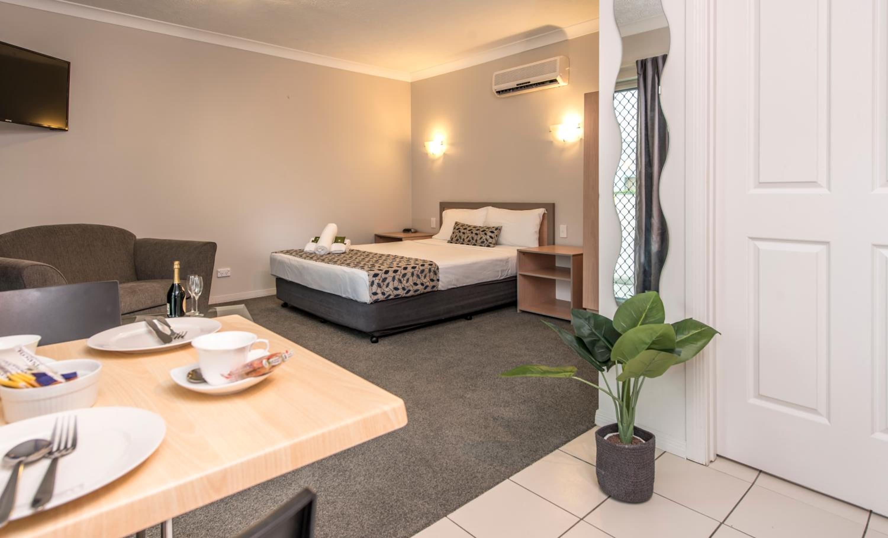 hotel room