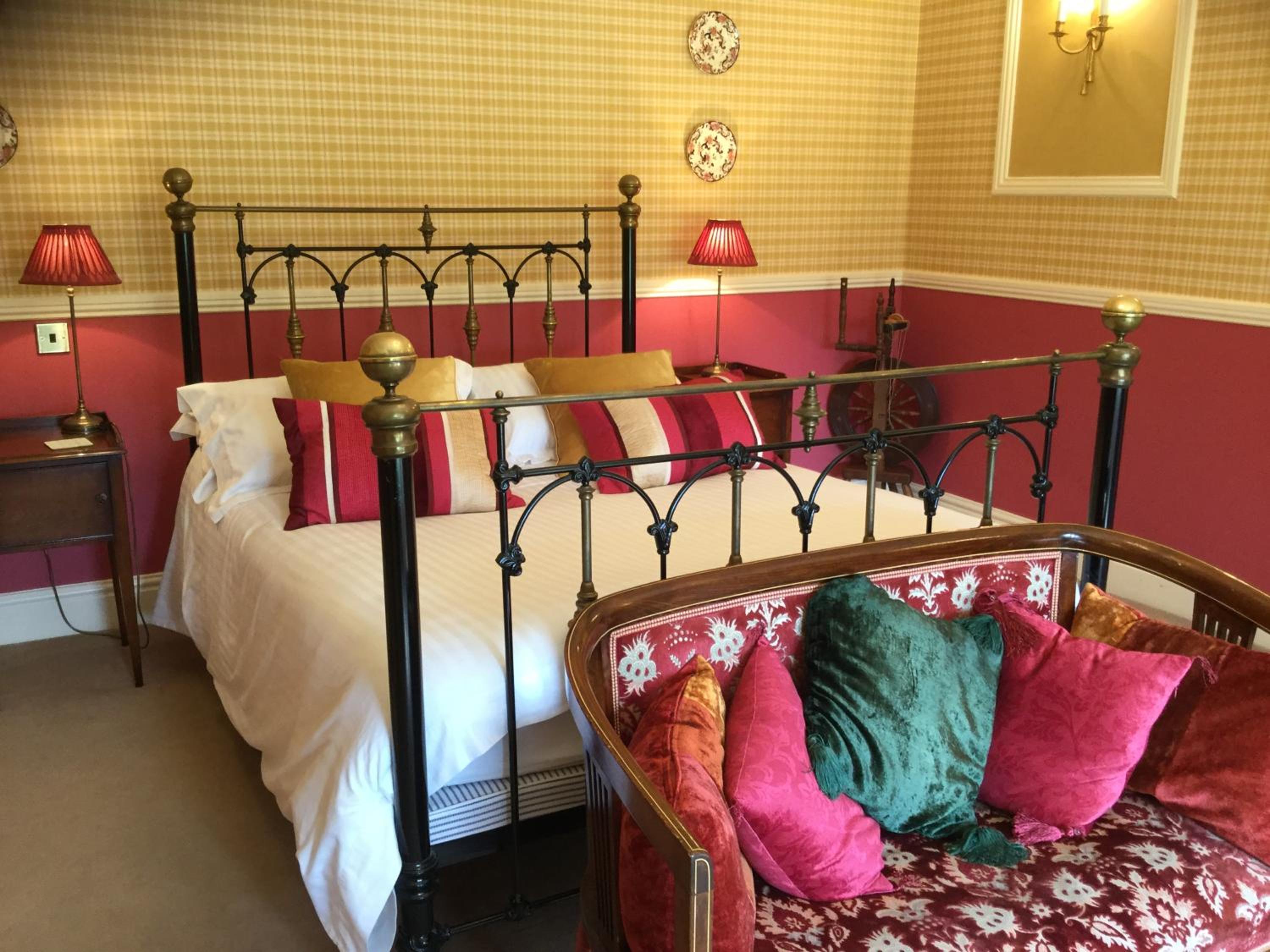 Plas Y Dderwen Bed and Breakfast