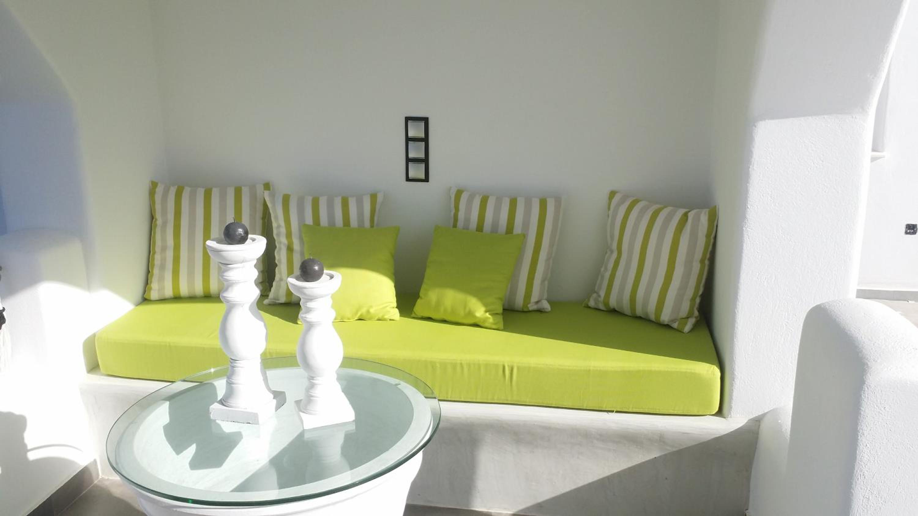 Santoxenia luxury villa