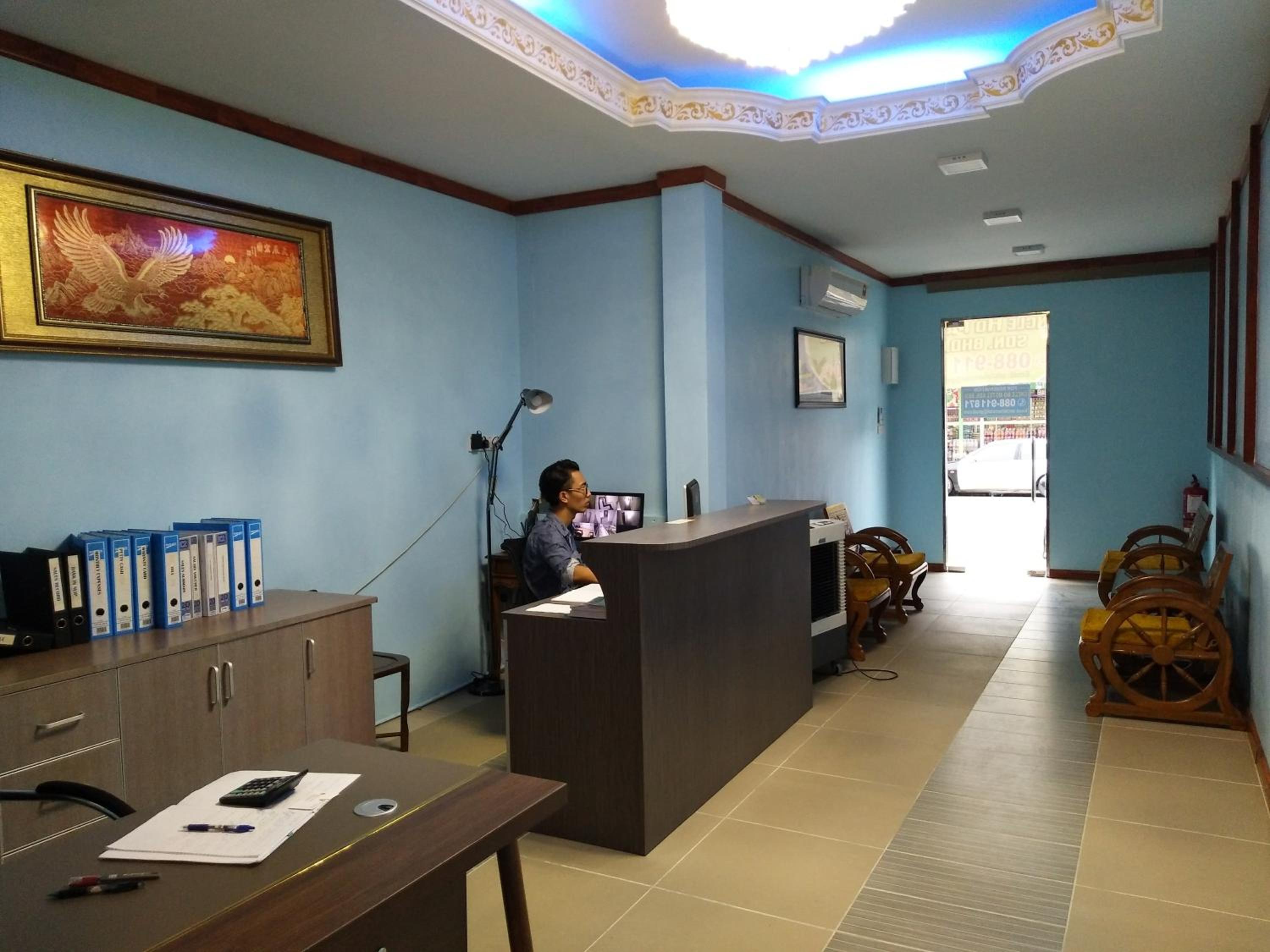 Uncle Ho Motel