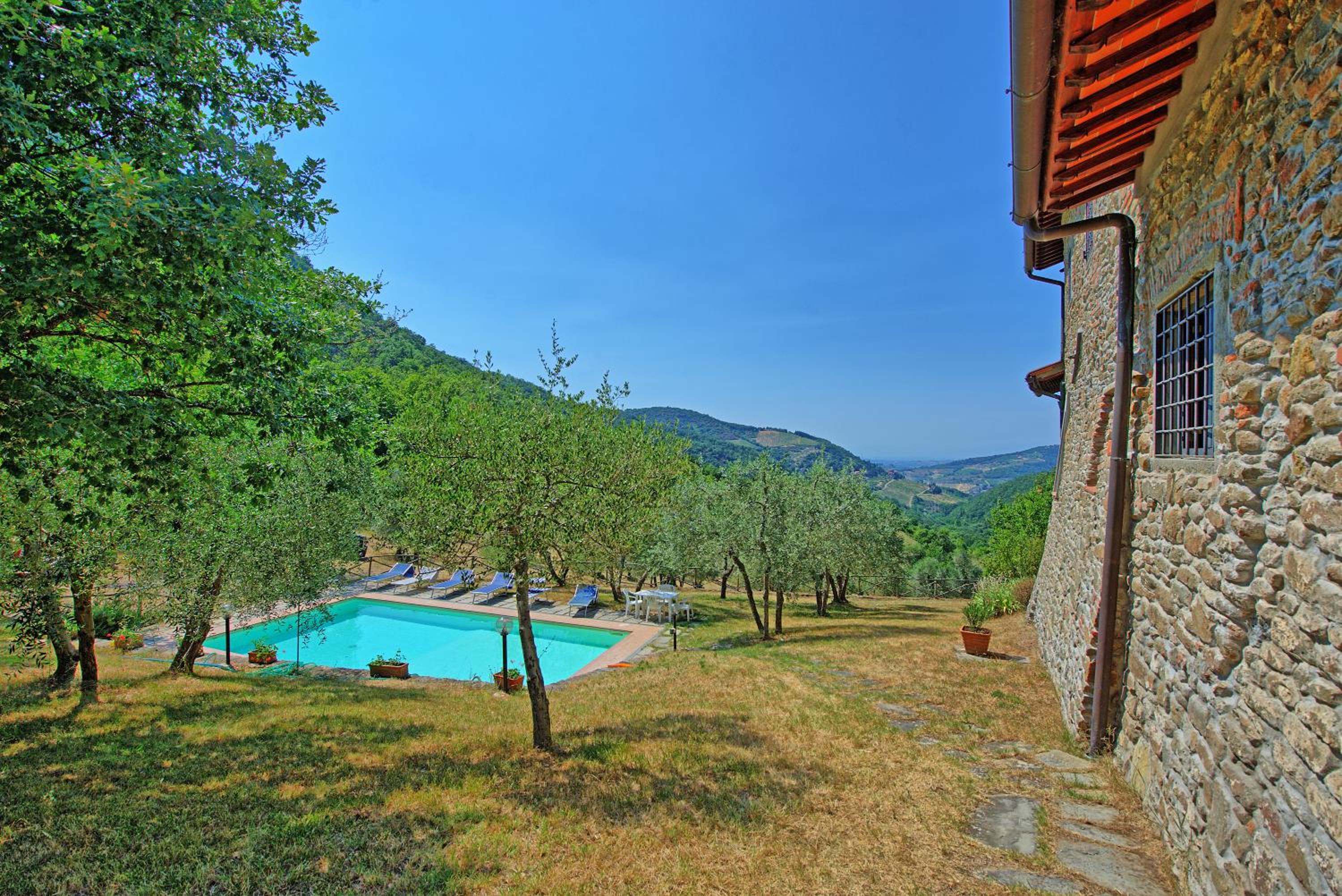 Villa Poggio Conca by PosarelliVillas