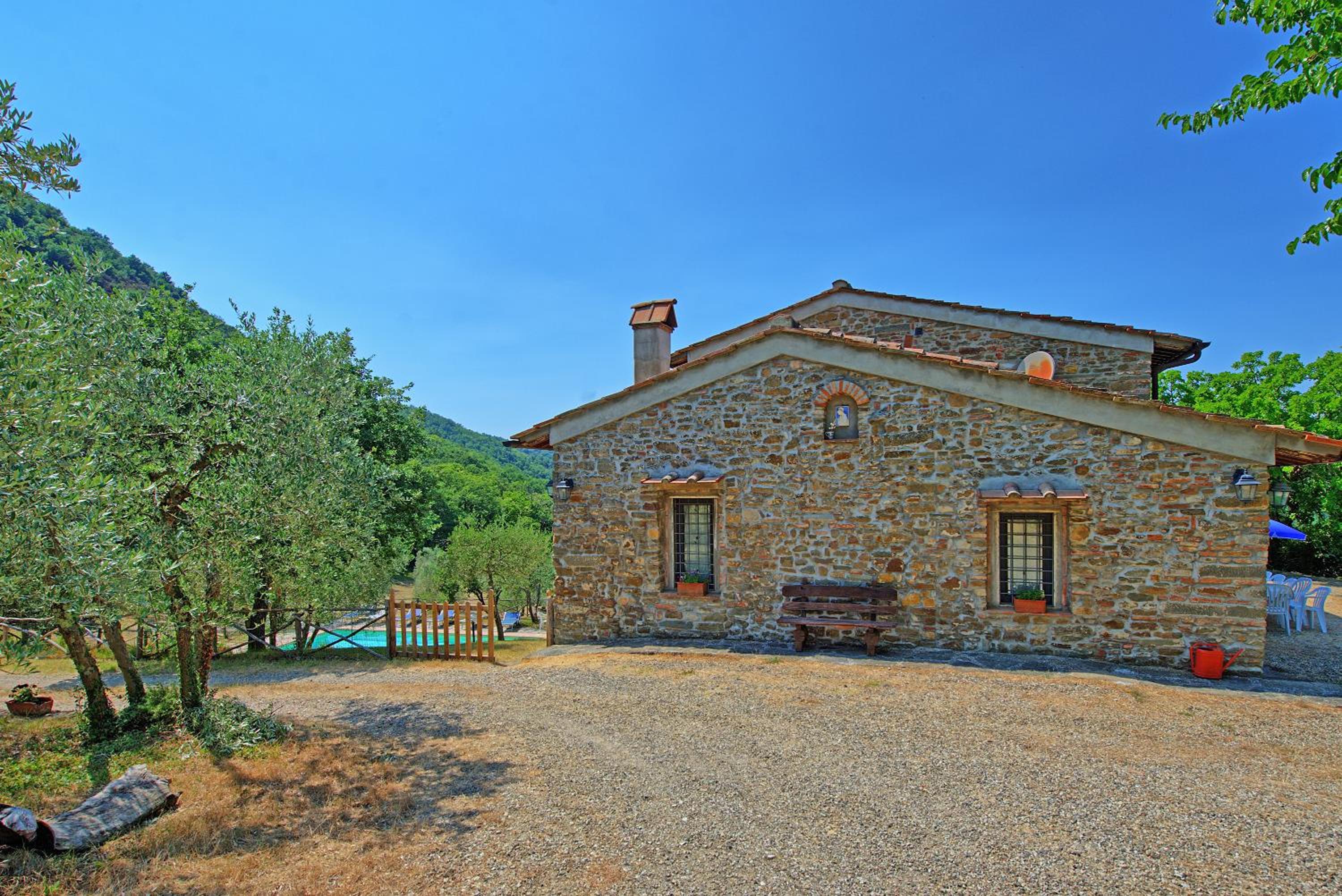 Villa Poggio Conca by PosarelliVillas