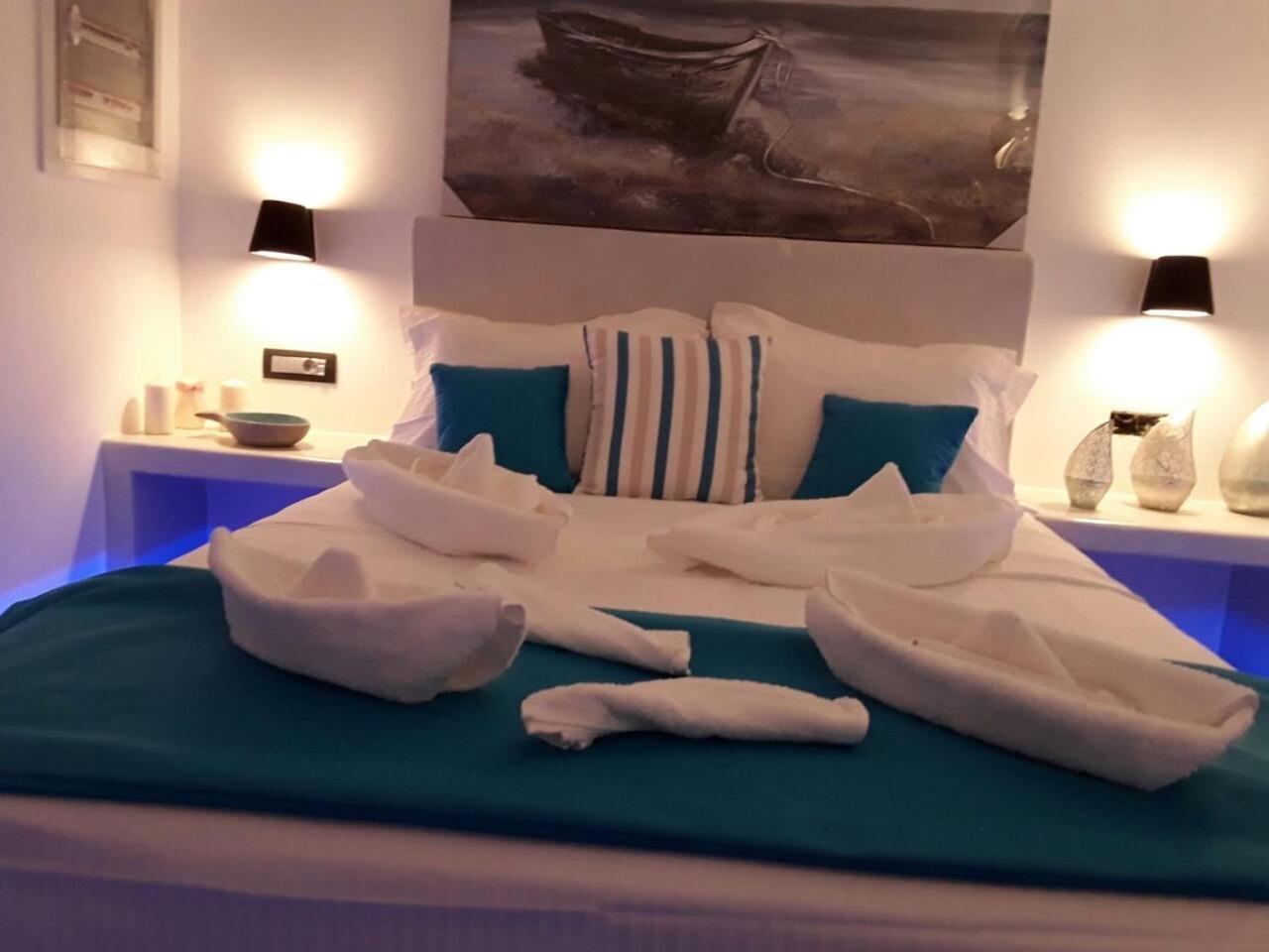 Santoxenia luxury villa