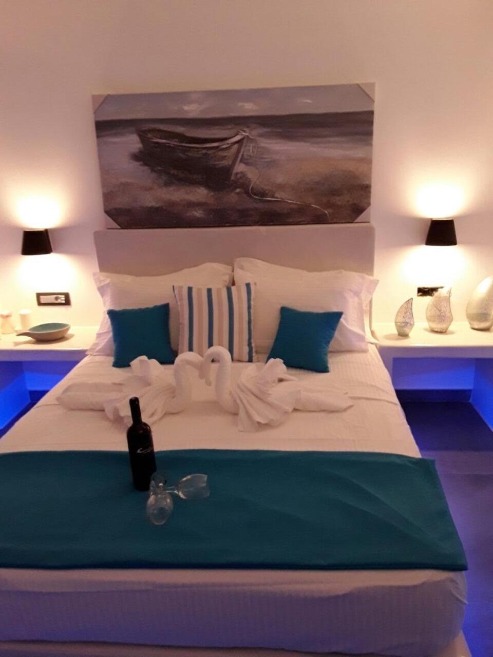 Santoxenia luxury villa