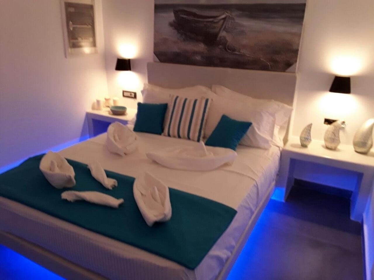 Santoxenia luxury villa
