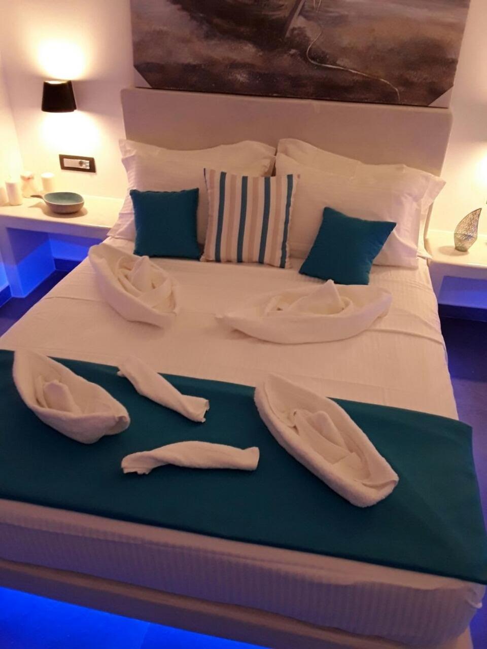 Santoxenia luxury villa