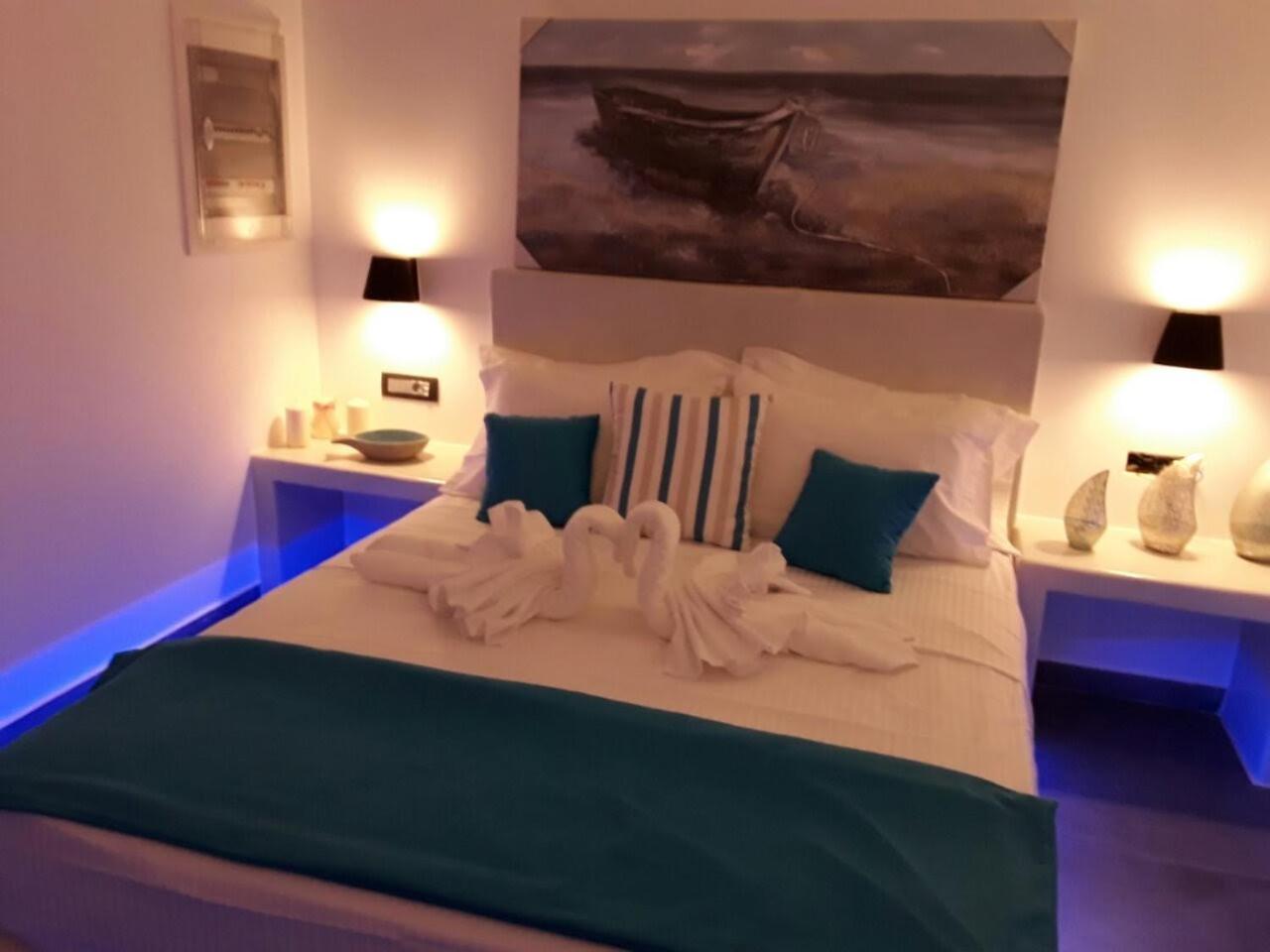 Santoxenia luxury villa