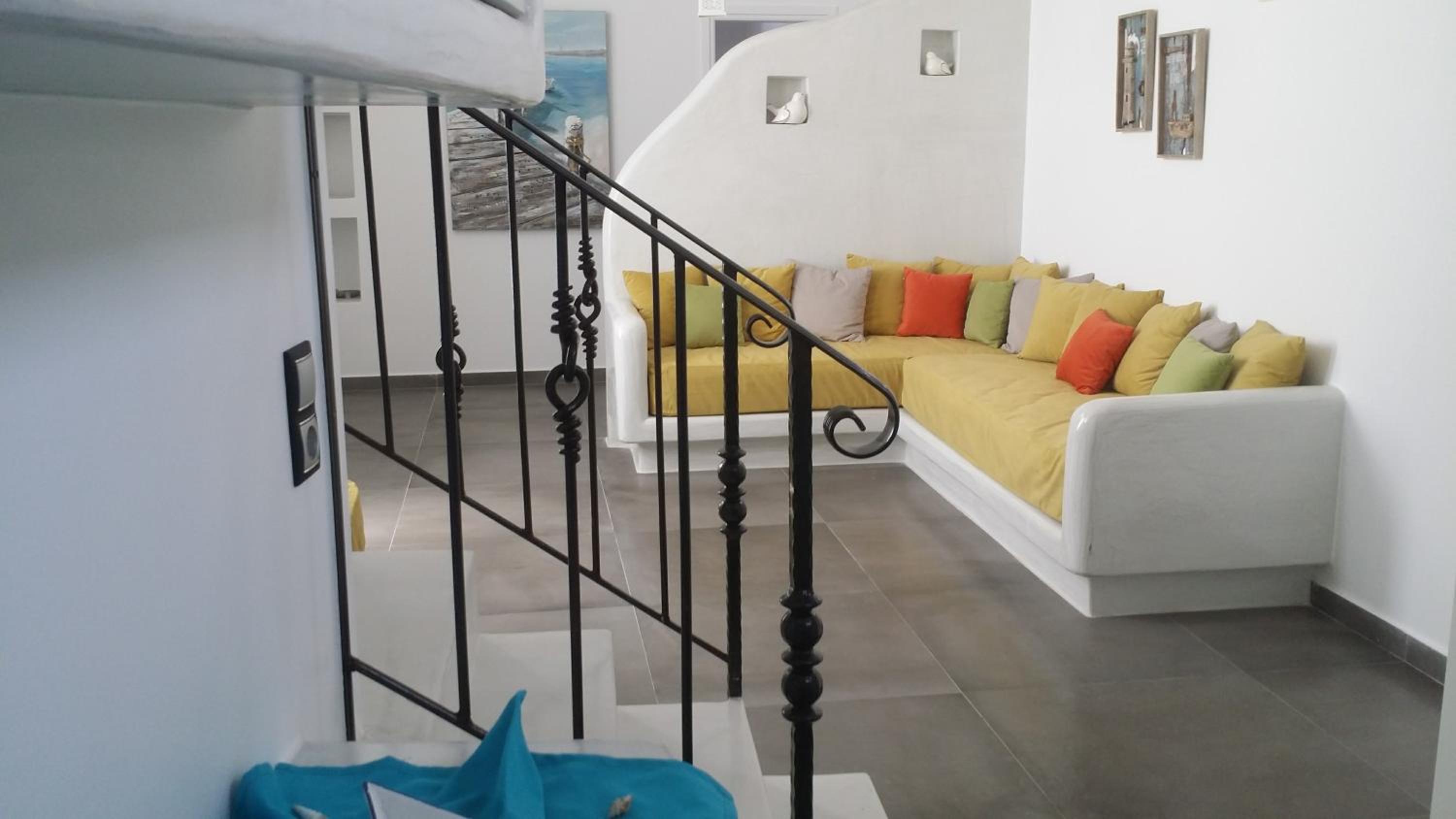 Santoxenia luxury villa