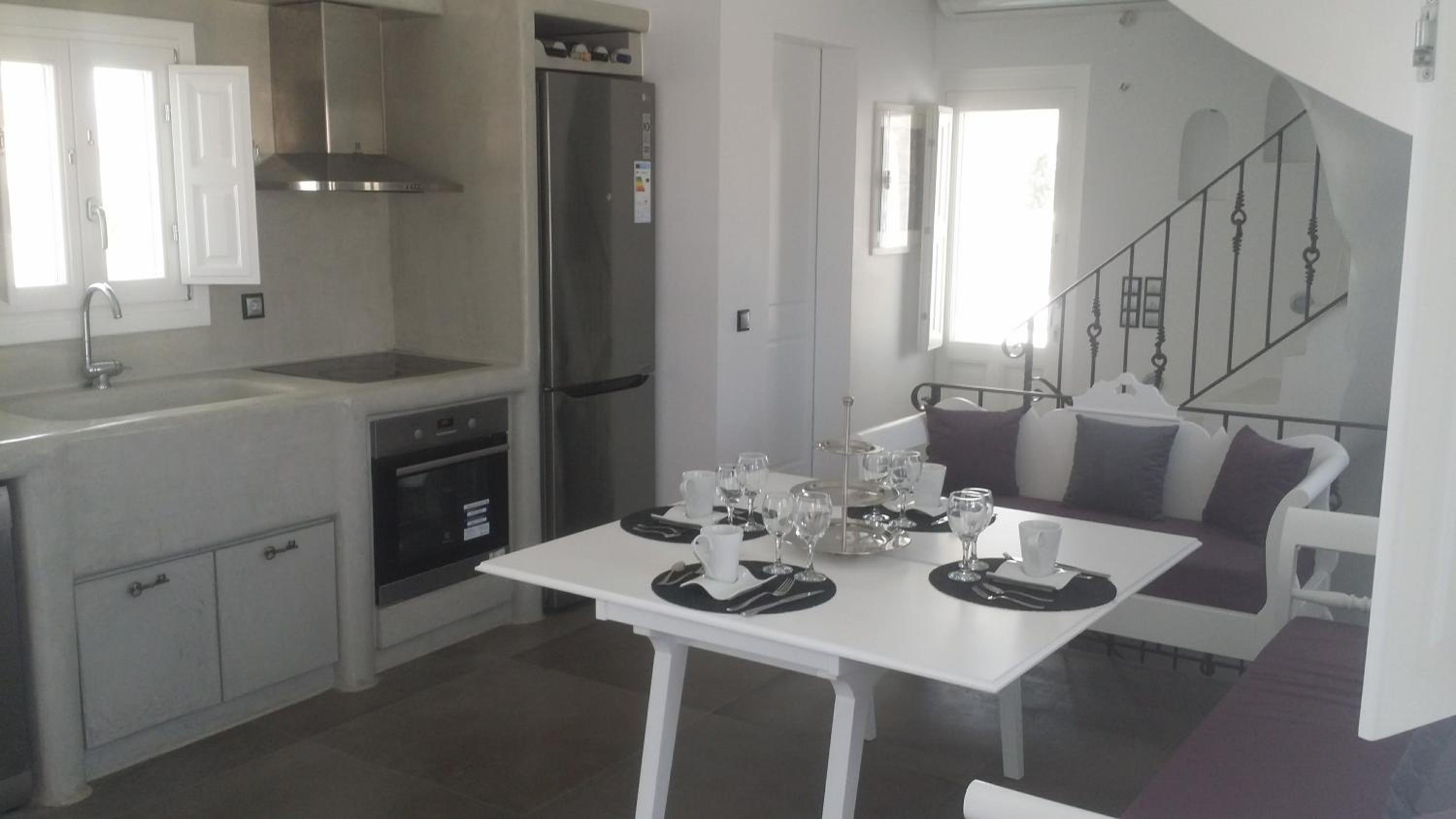 Santoxenia luxury villa