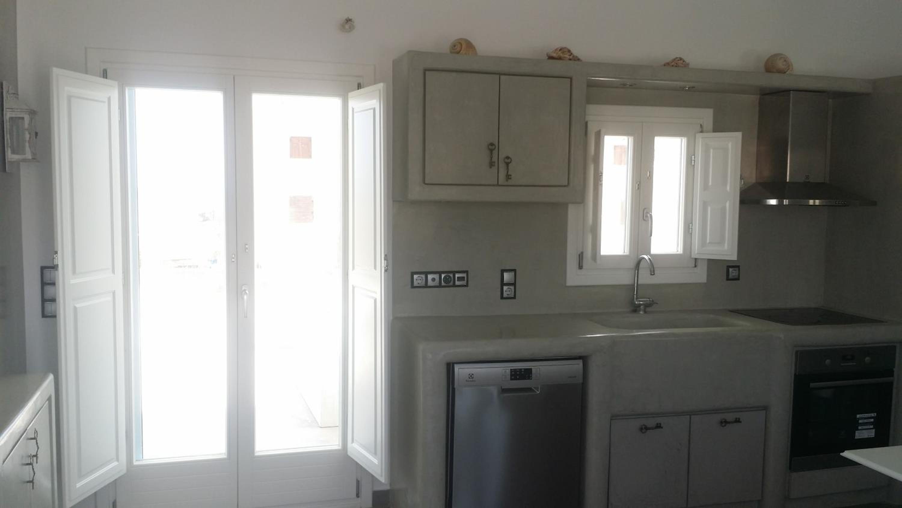 Santoxenia luxury villa