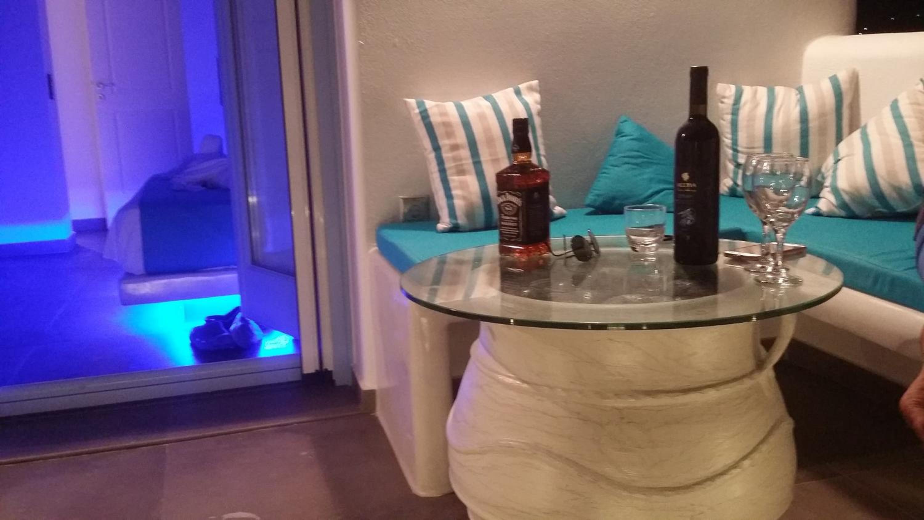 Santoxenia luxury villa
