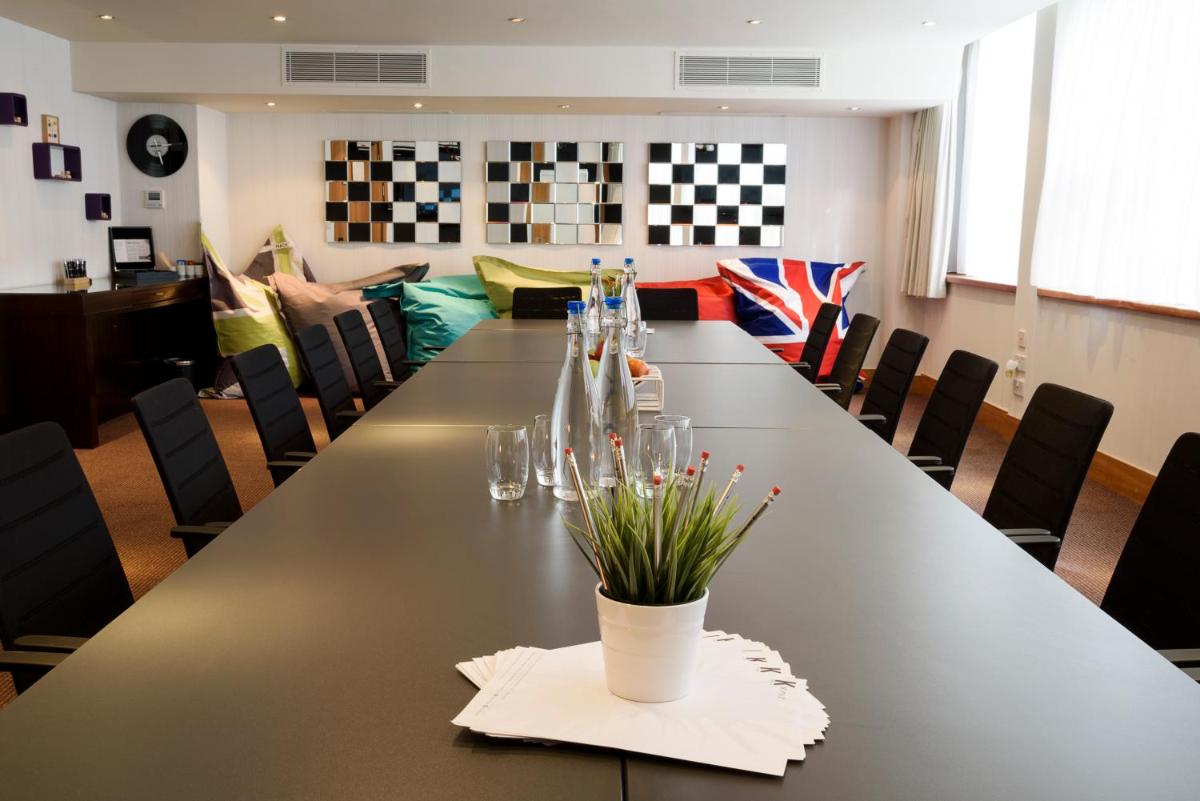 meeting room