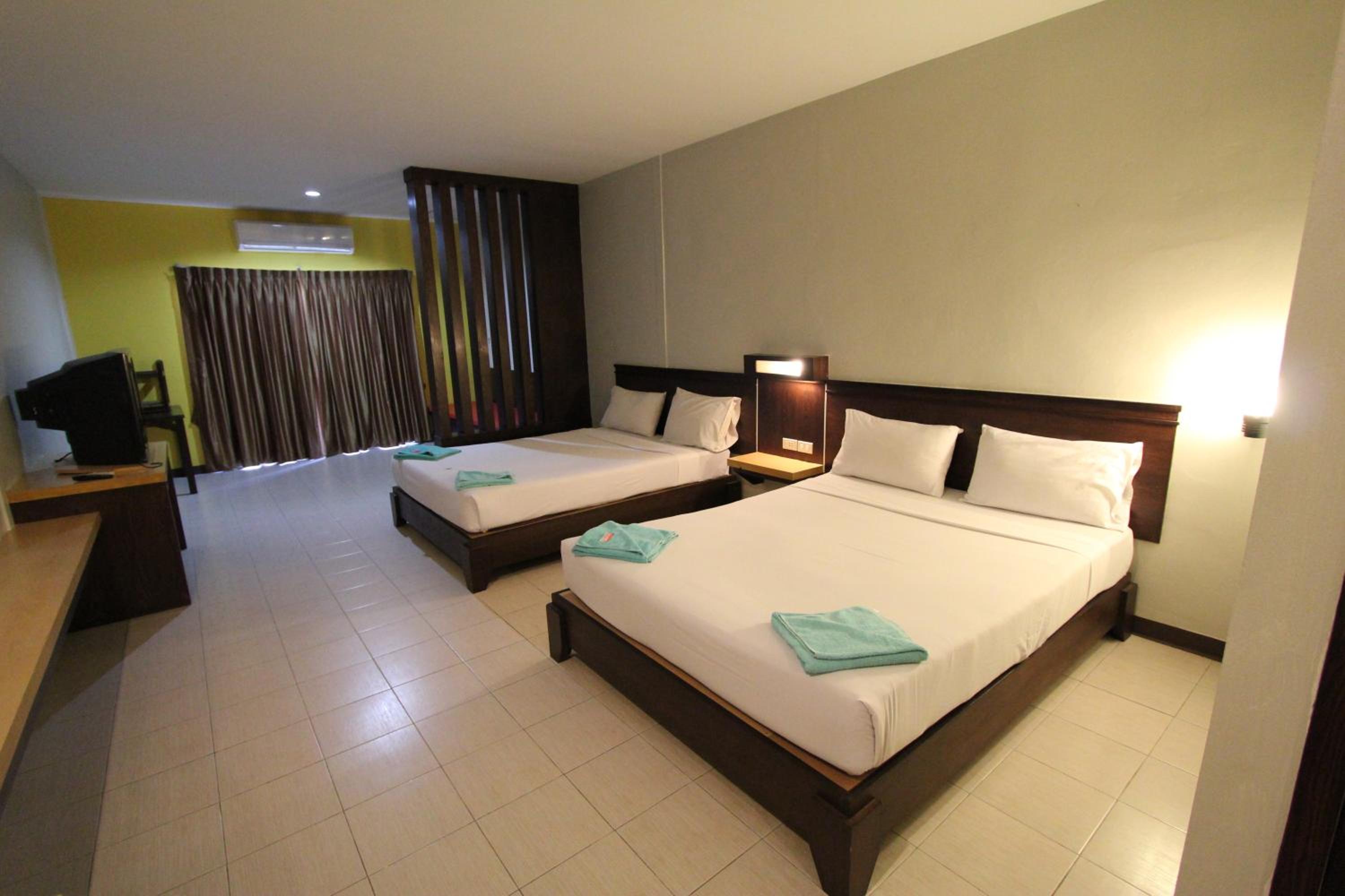 Paradise Resort