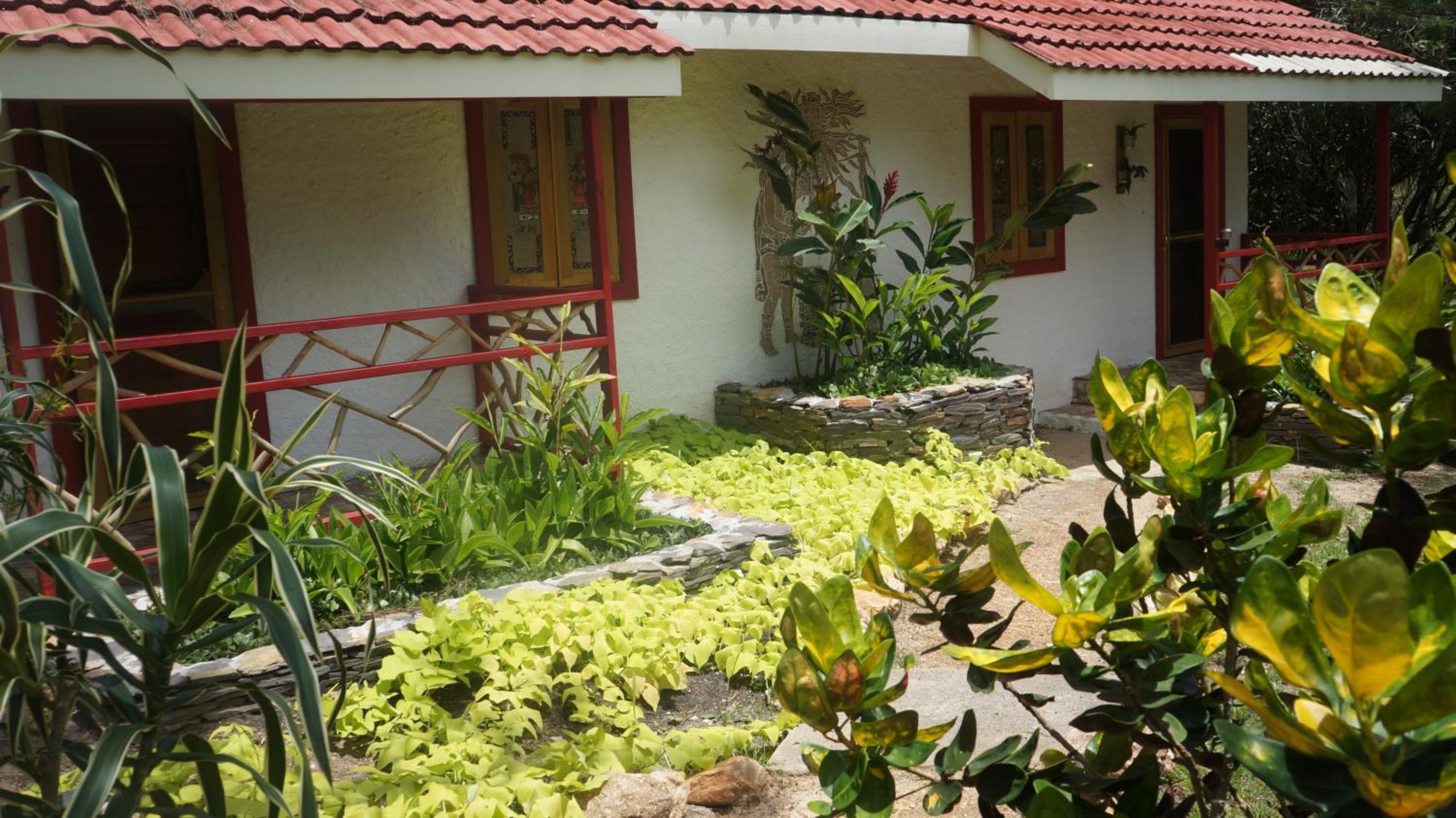 Belize Vacations - Pine Ridge Lodge - Property Image 3