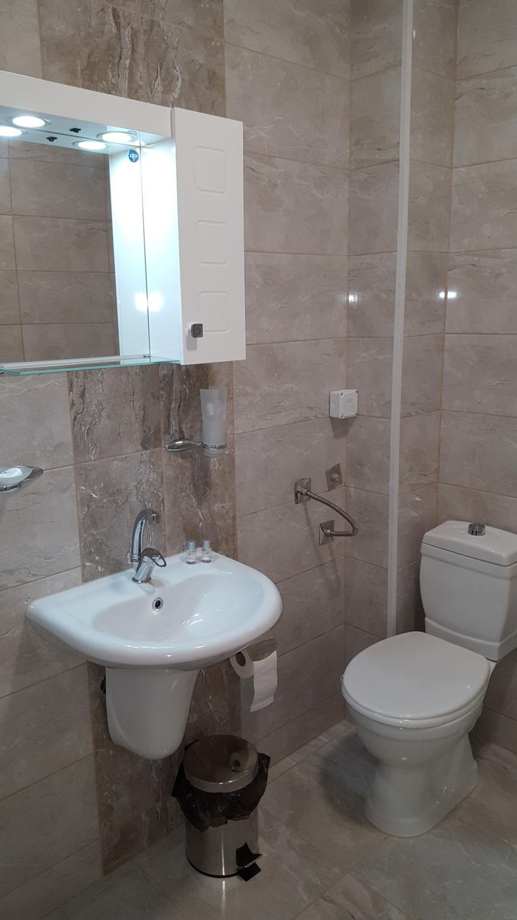 Villa Ros Guest House