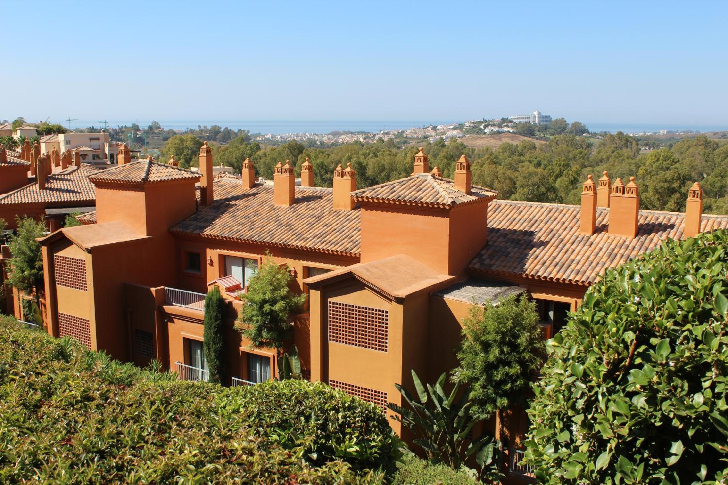Benatalaya Estepona