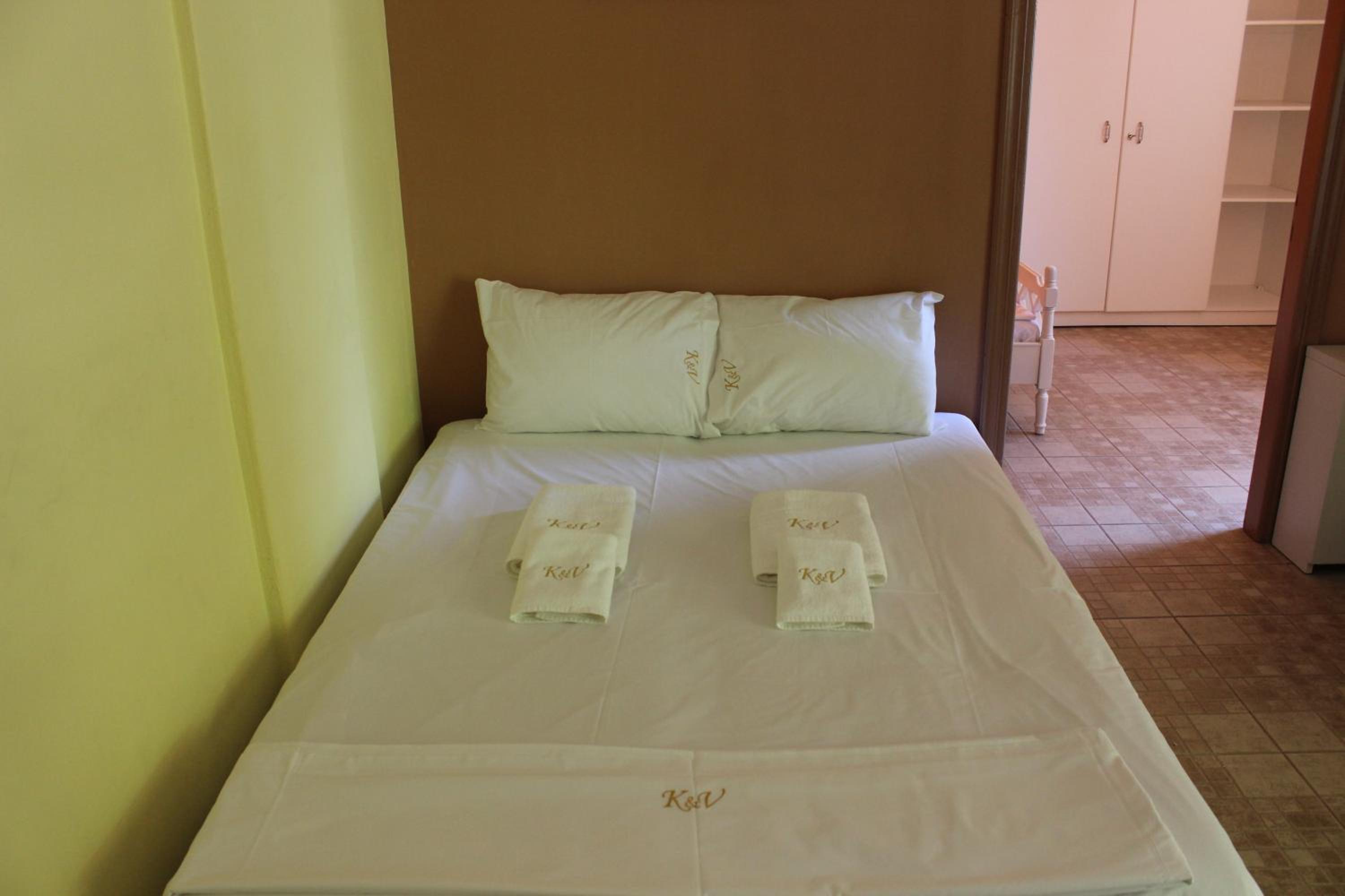 Photo 42