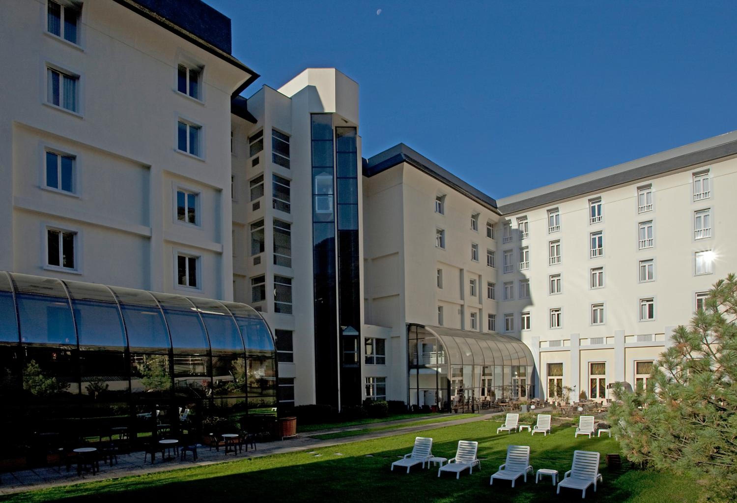 Brides-les-Bains Vacations - Grand Hotel des Thermes Brides-les-Bains - Property Image 2