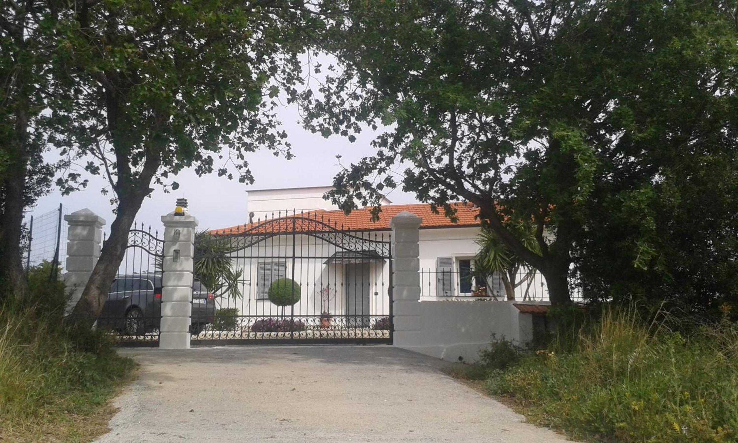 Villa Shambhala
