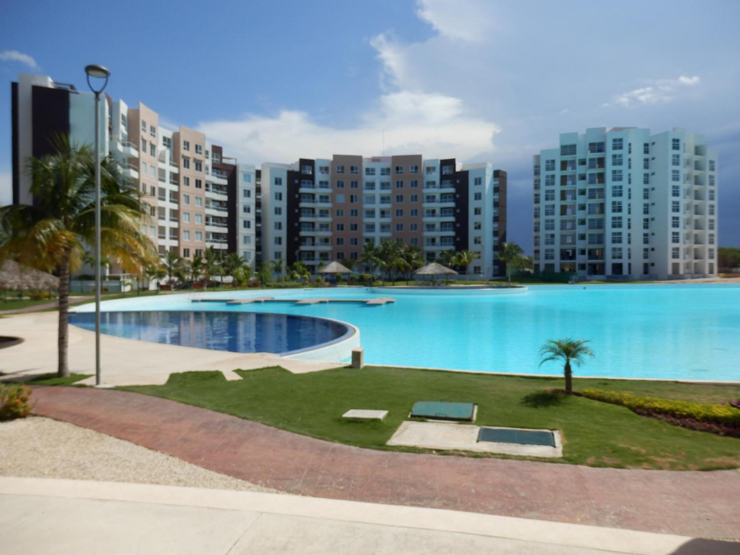 Dreams Lagoon