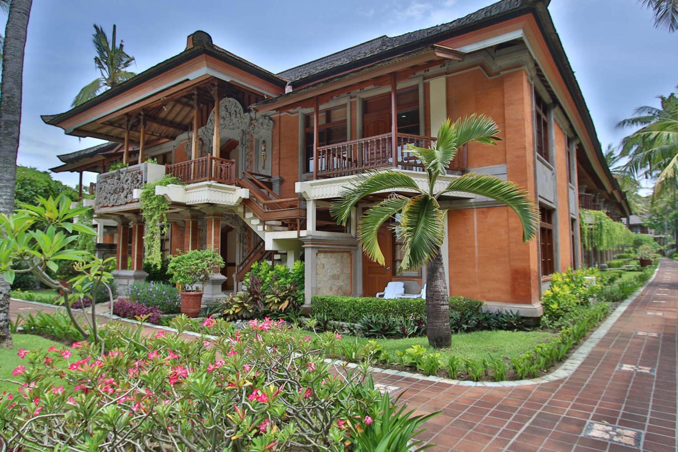 Hotel The Jayakarta Bali Beach Resort - Image 1