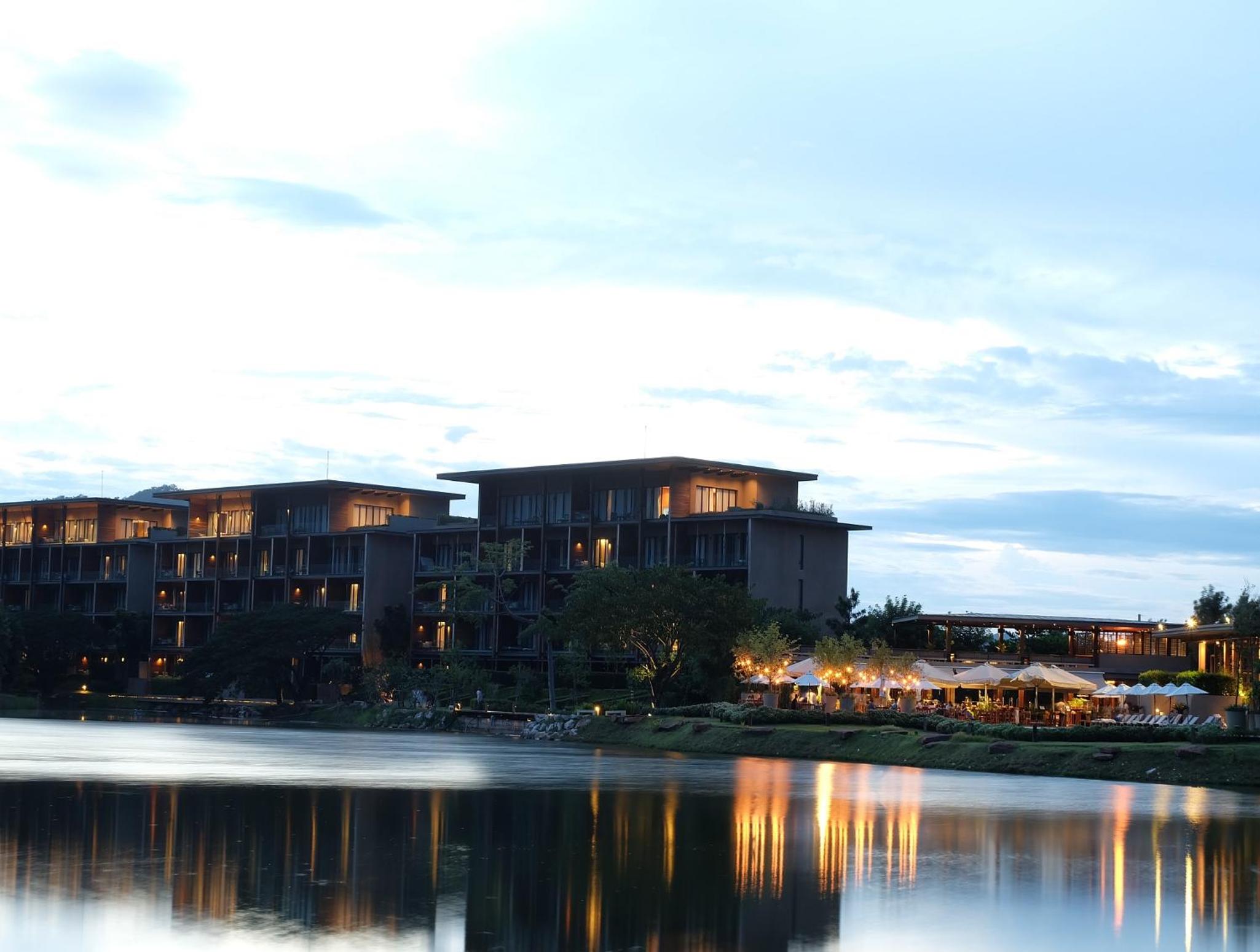 Hotel 2 Bedroom Luxury Pool Penthouse at ATTA - Image 1