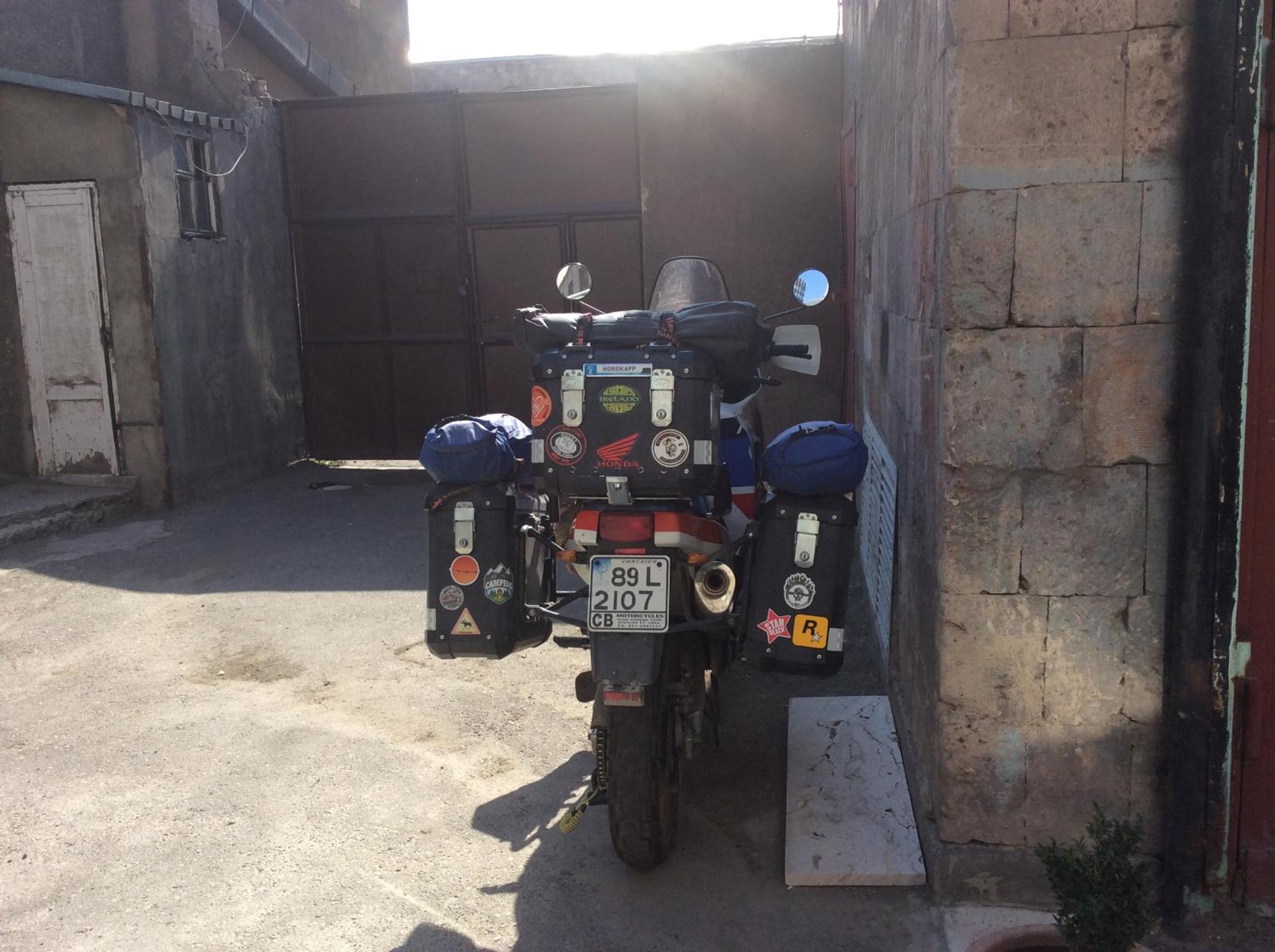 Komitas Avenue Guest House