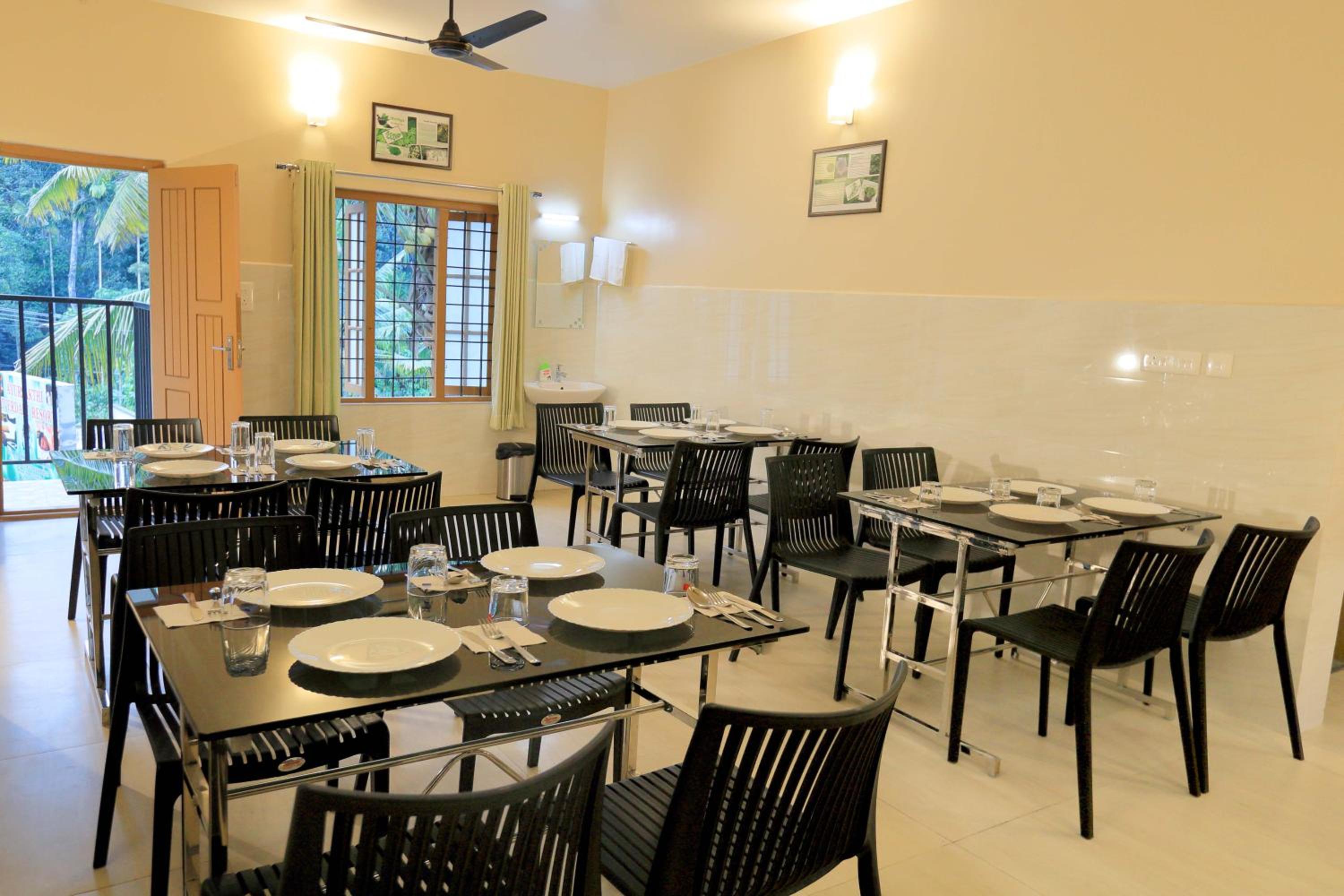 Munnar Vacations - Ayursakthi Riverdale - Property Image 3