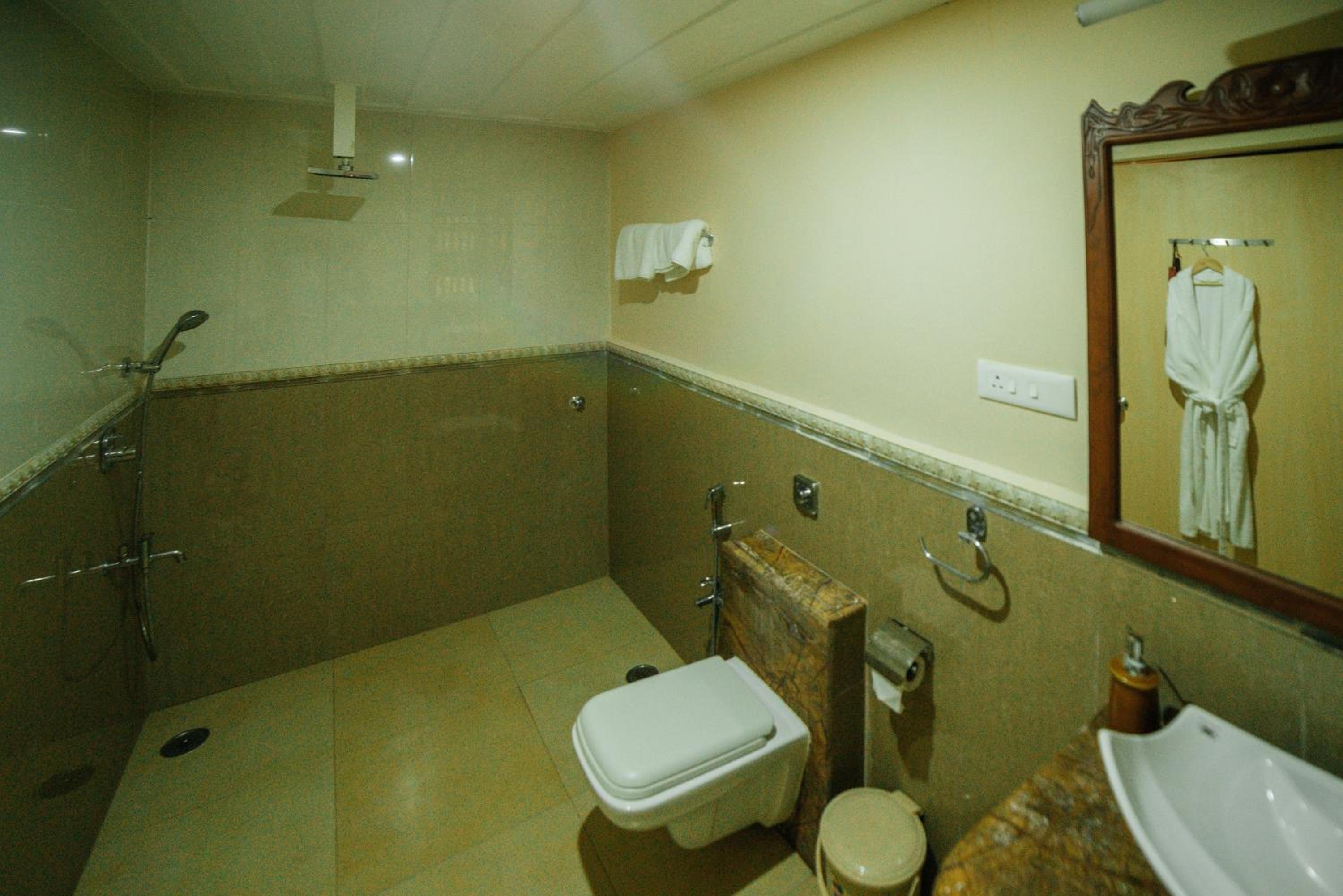 Photo 11