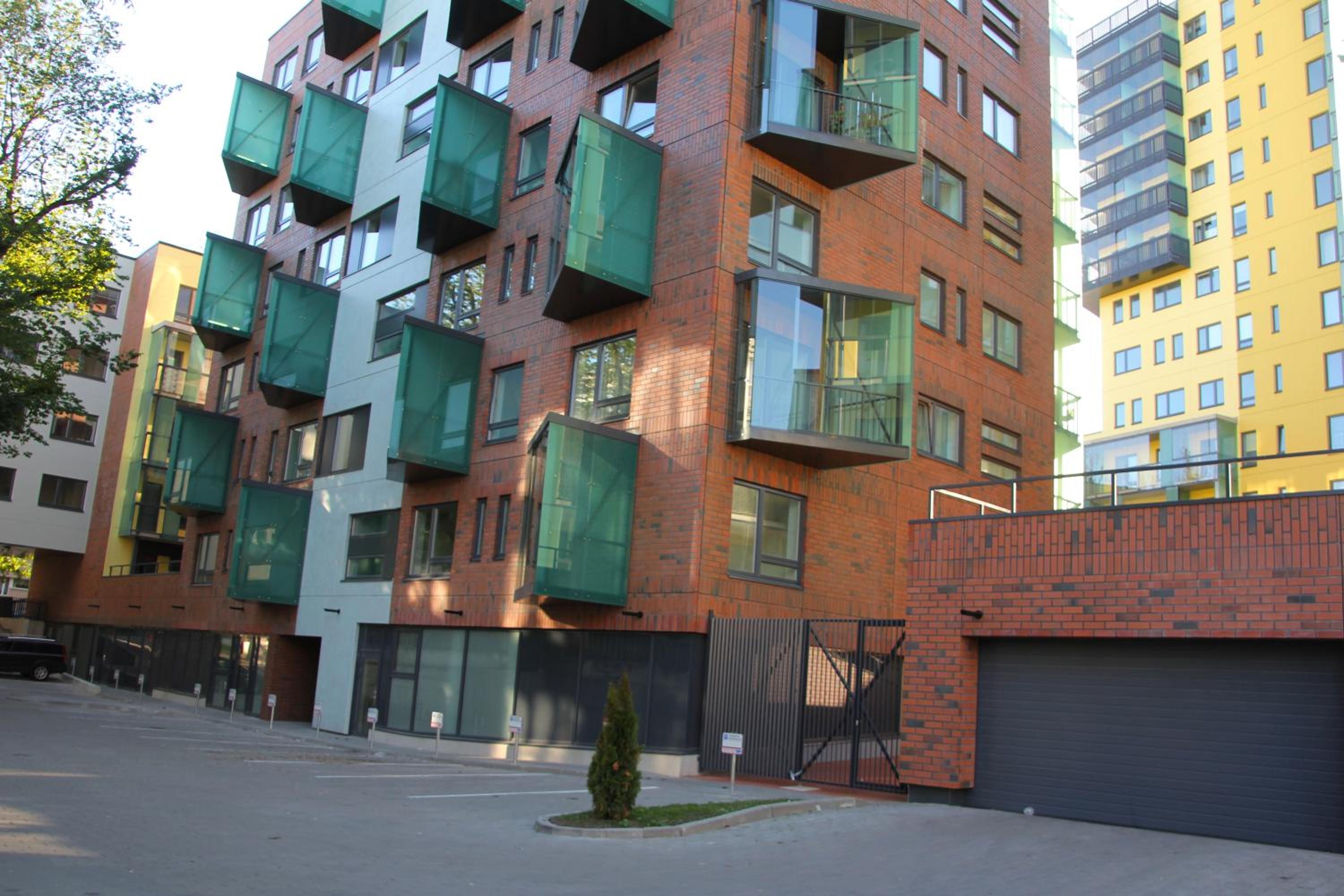 Photo 9