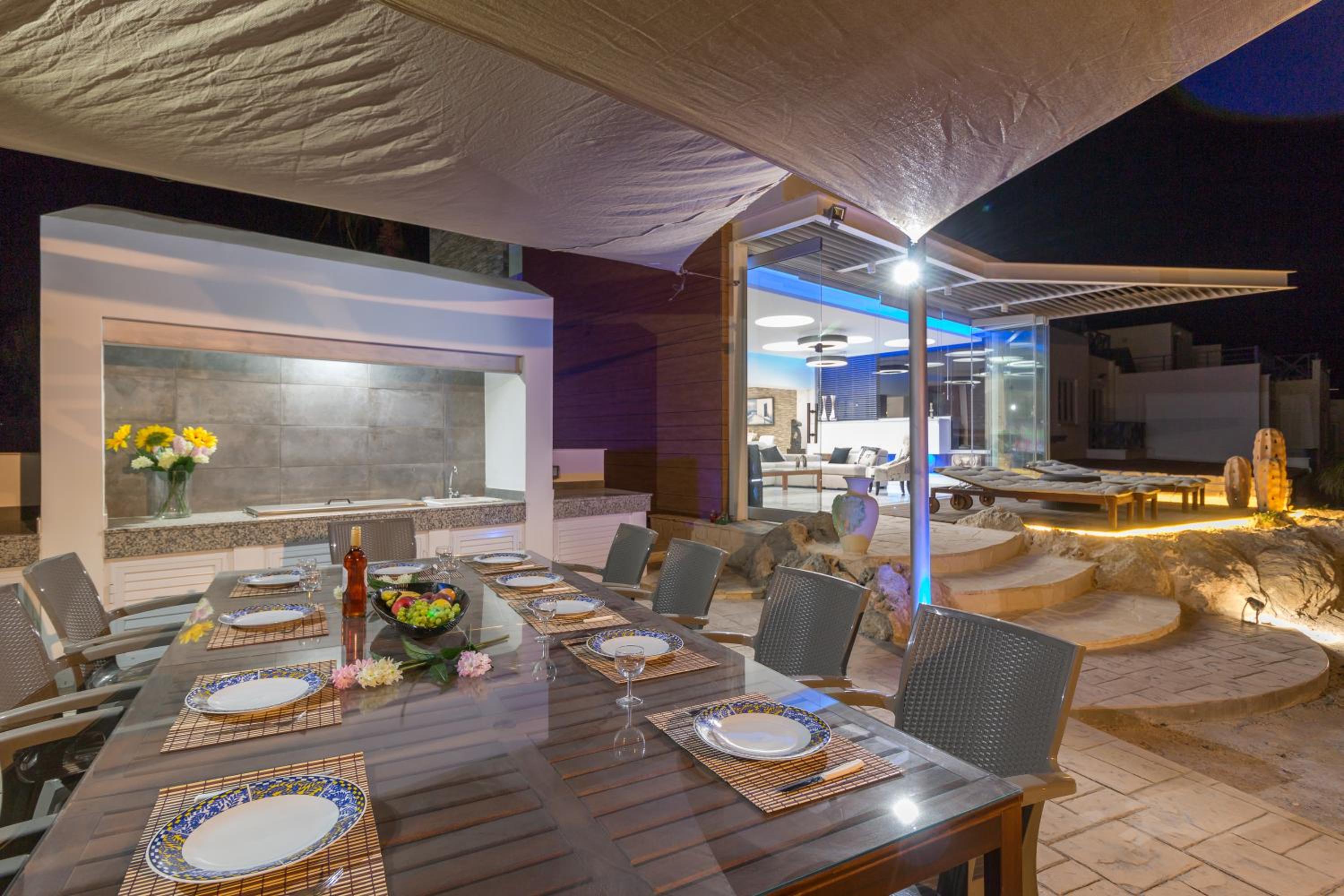 Posidonia Villa view 4