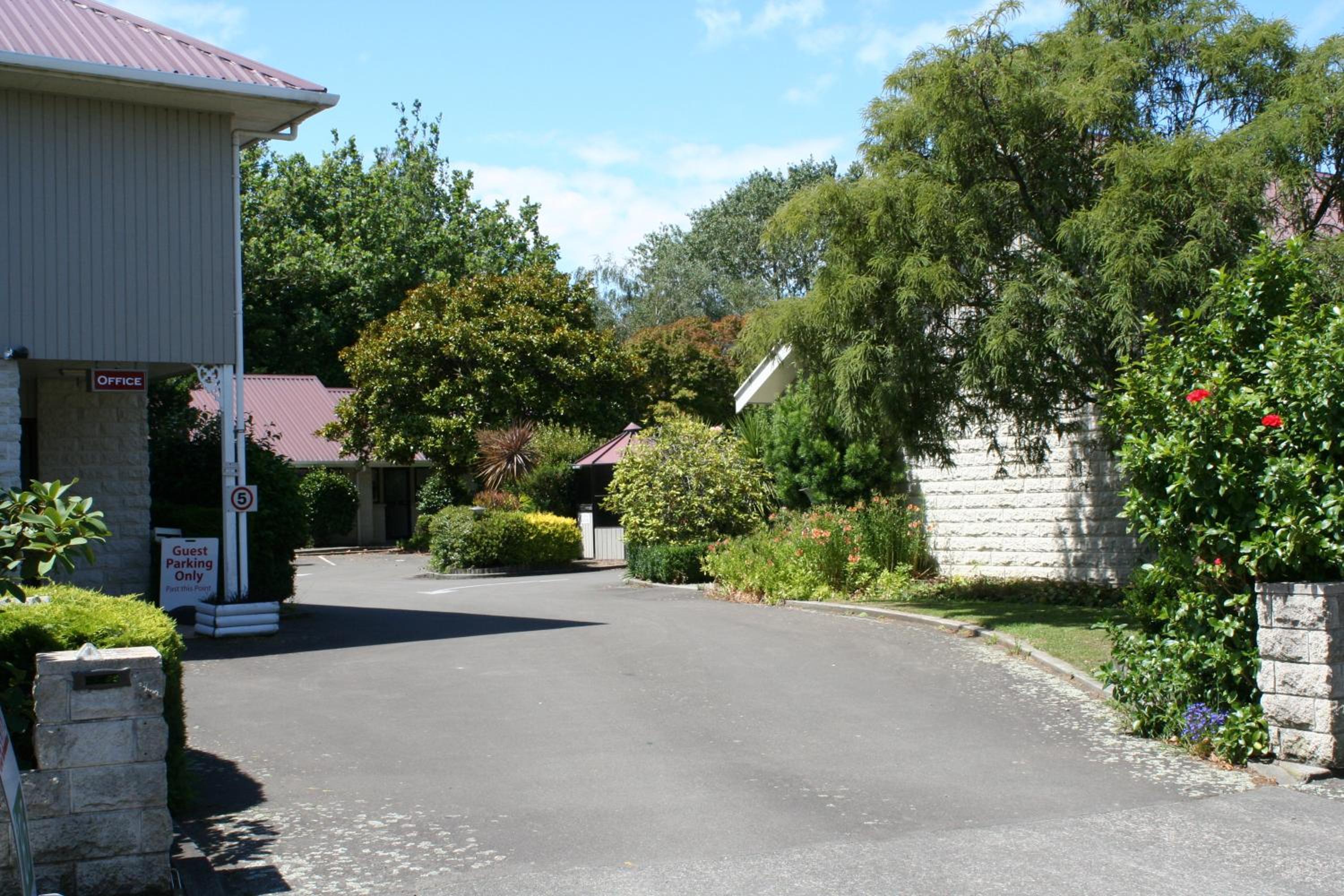 Awatea Park Motel