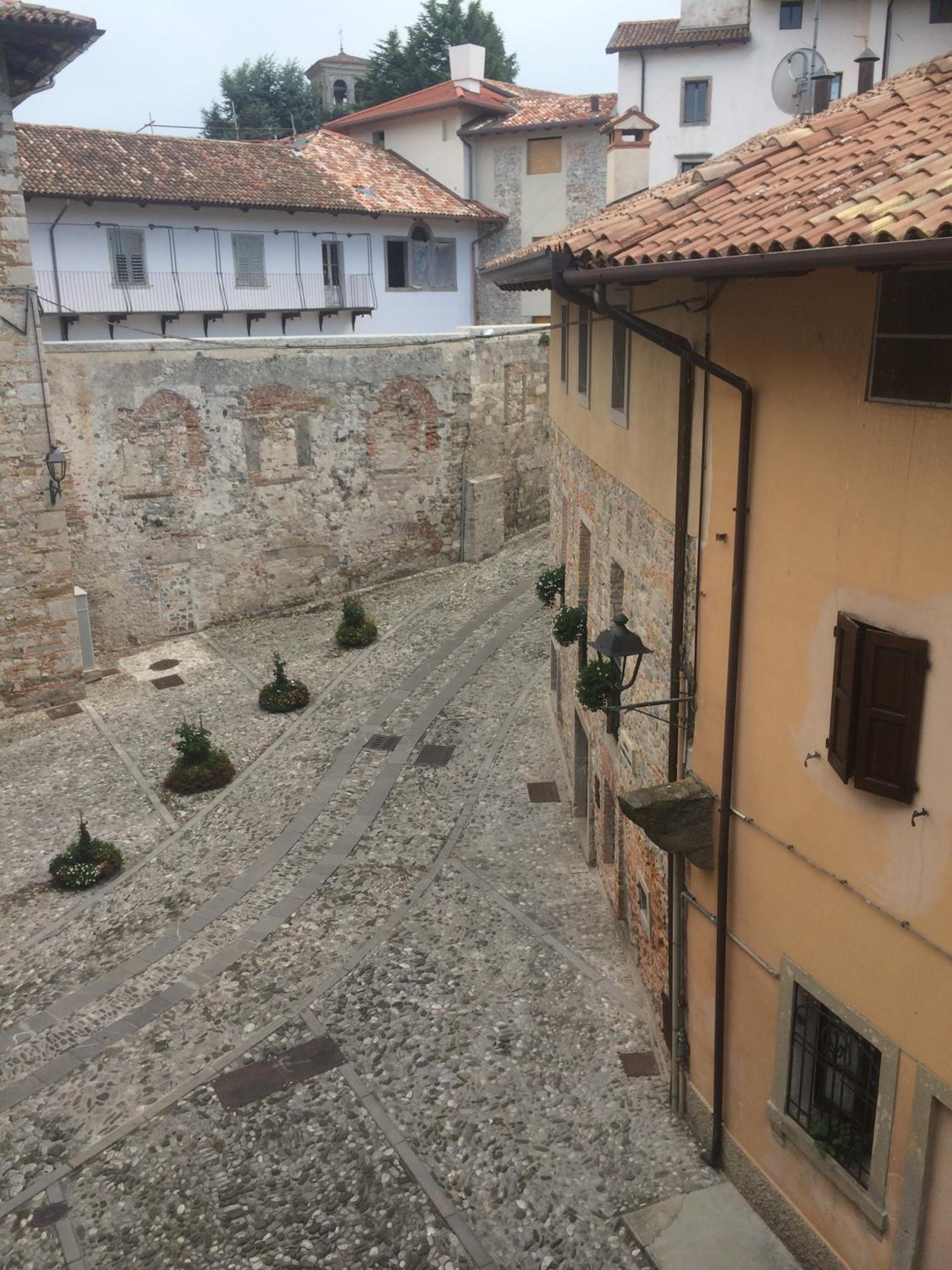 Casa Vacanze alle Vergini view 3