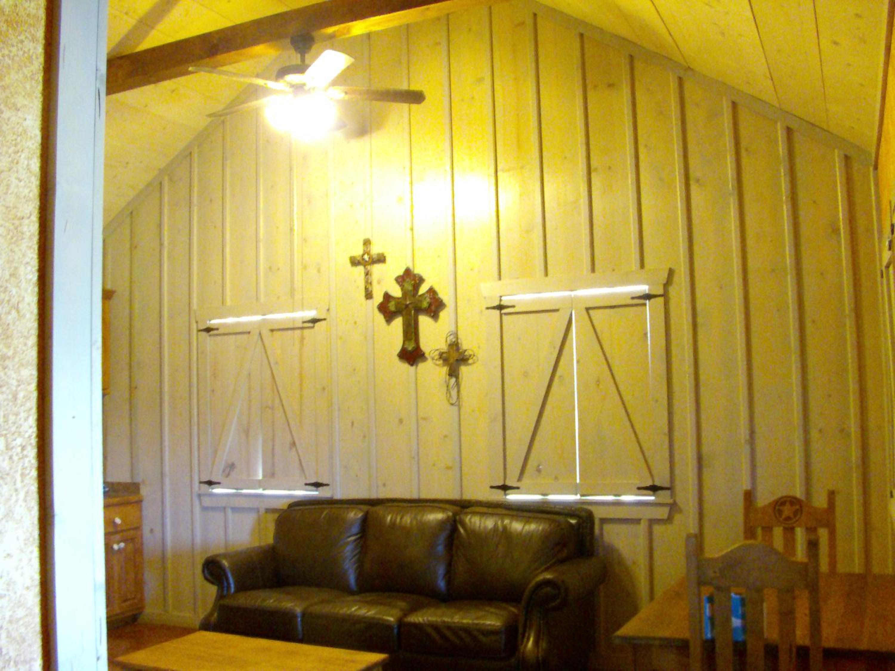 Breezy Hills Cottages - Moonlight Cottage