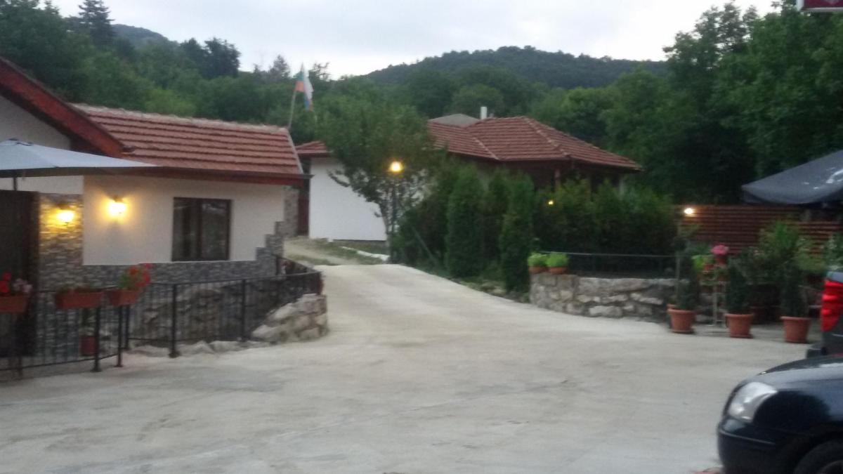 Guest House 